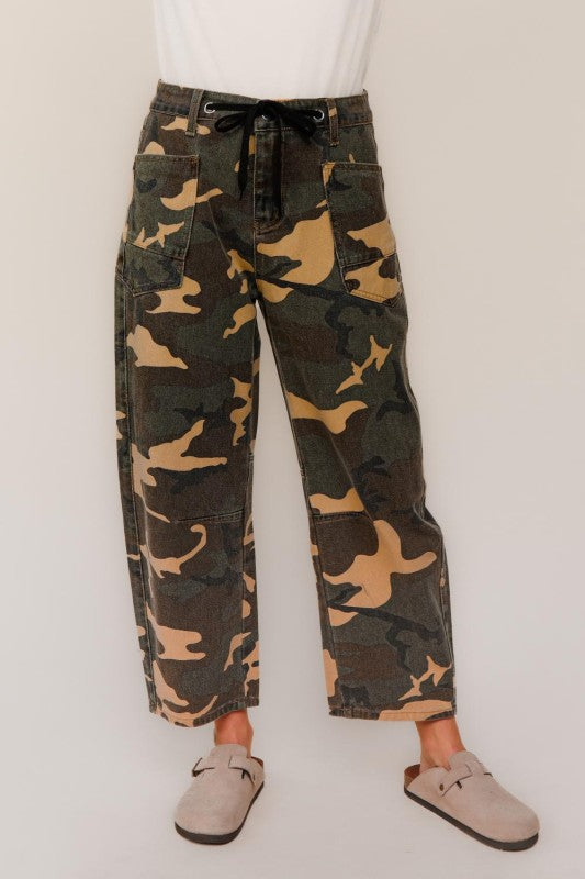 Haptics Baggy Fit Mid Rise Camouflage Print Jeans