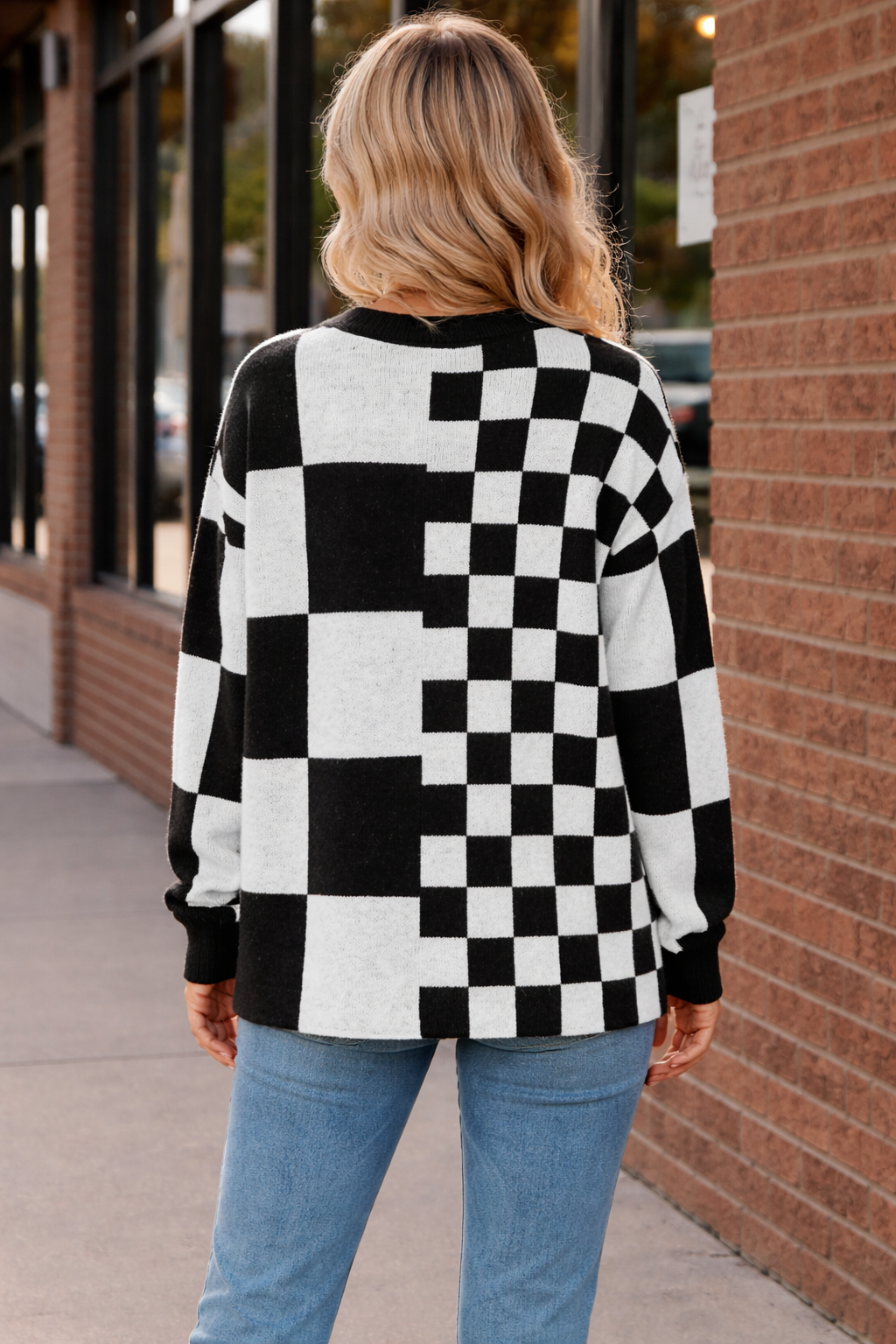 Haptics Black and White Checkerboard Color Block Oversized Sweater