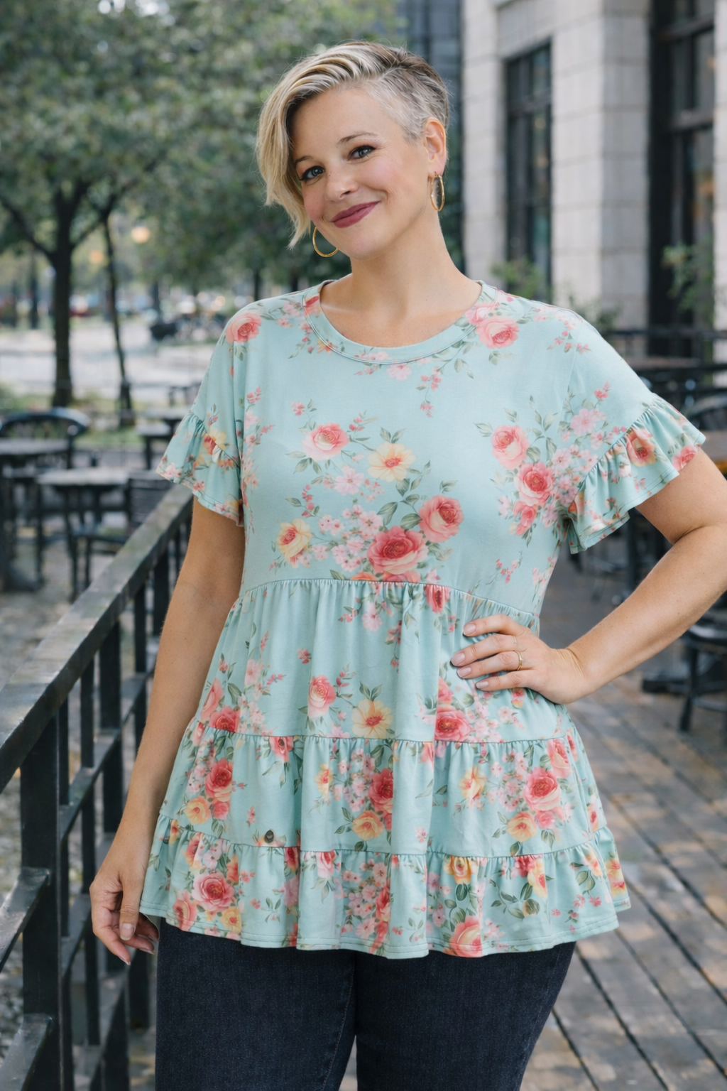 Haptics Frill Hem Babydoll Swing Floral Knit Top – Mint 1XL