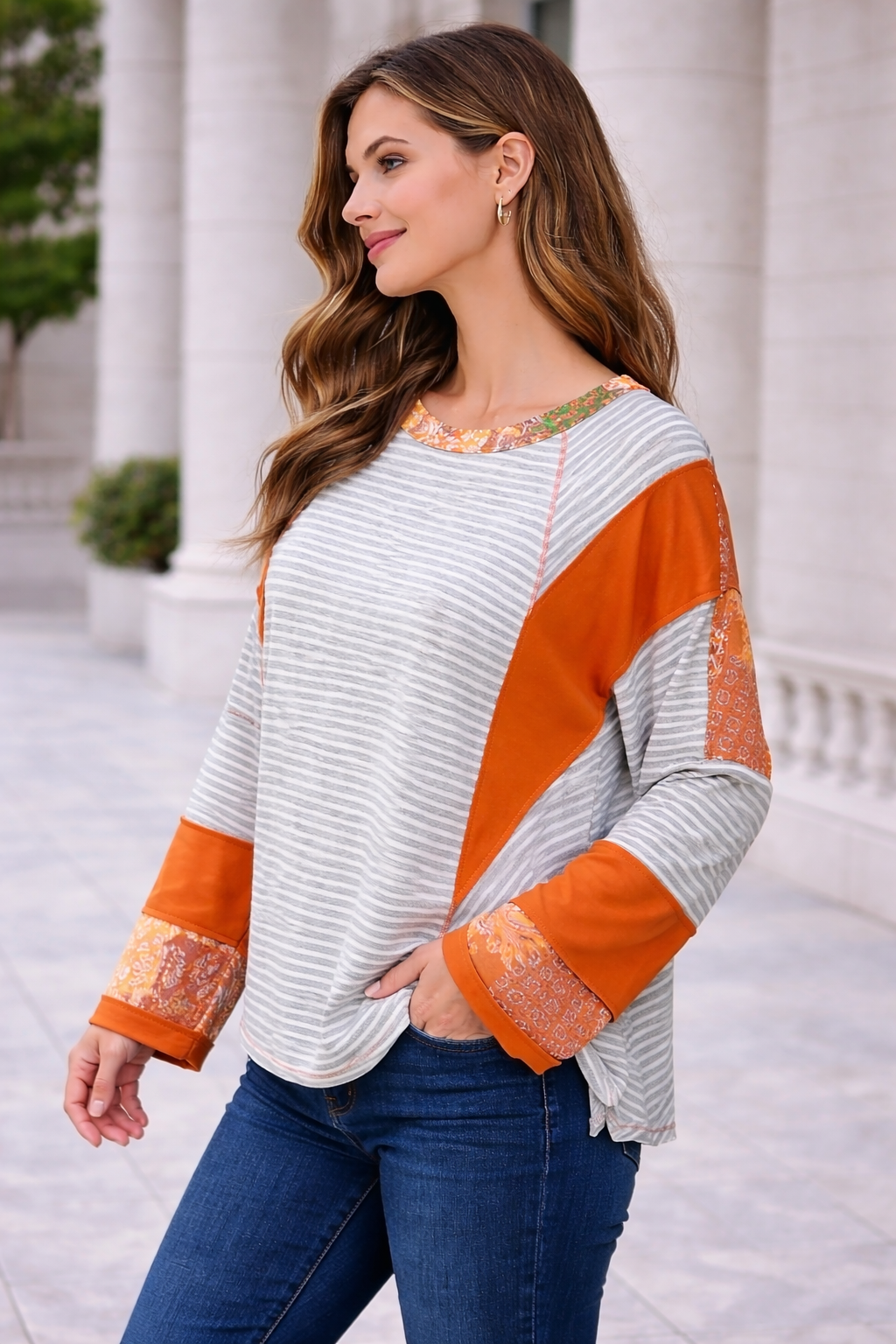 Haptics Oversized Knit Top with Outseam Overlock Detail – Heather Grey/Rust