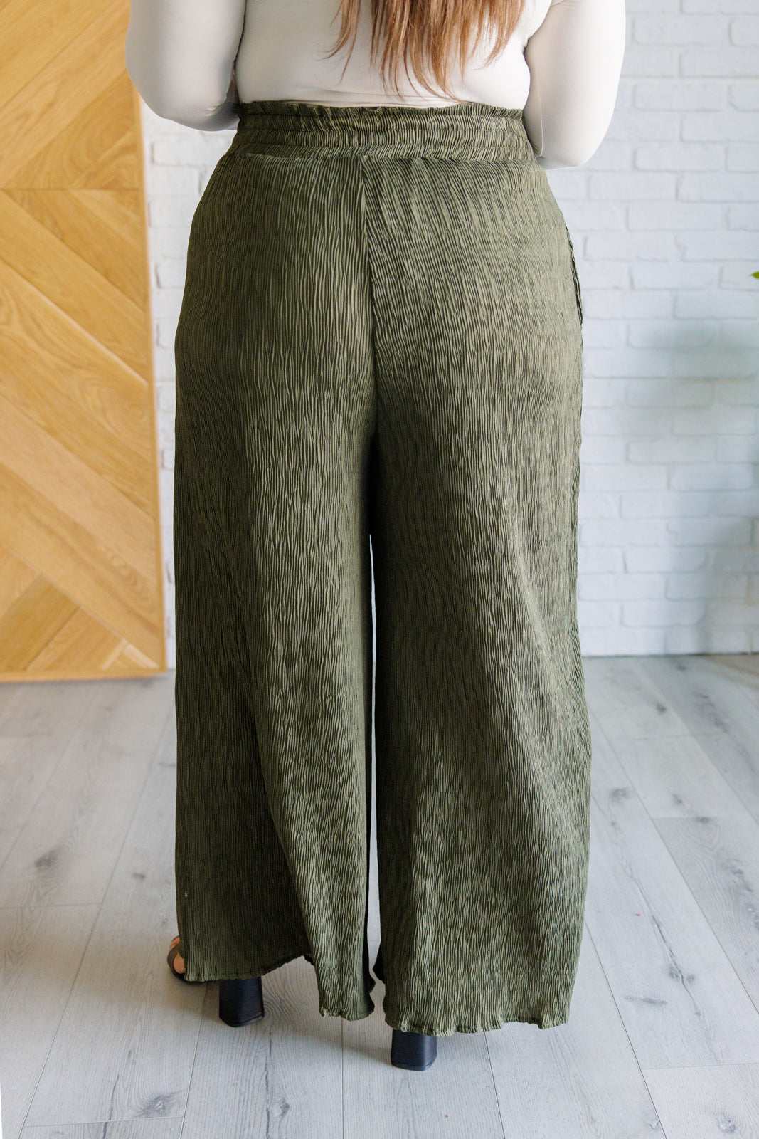 Very J Harmony High Rise Wide Pants in Olive Bottoms