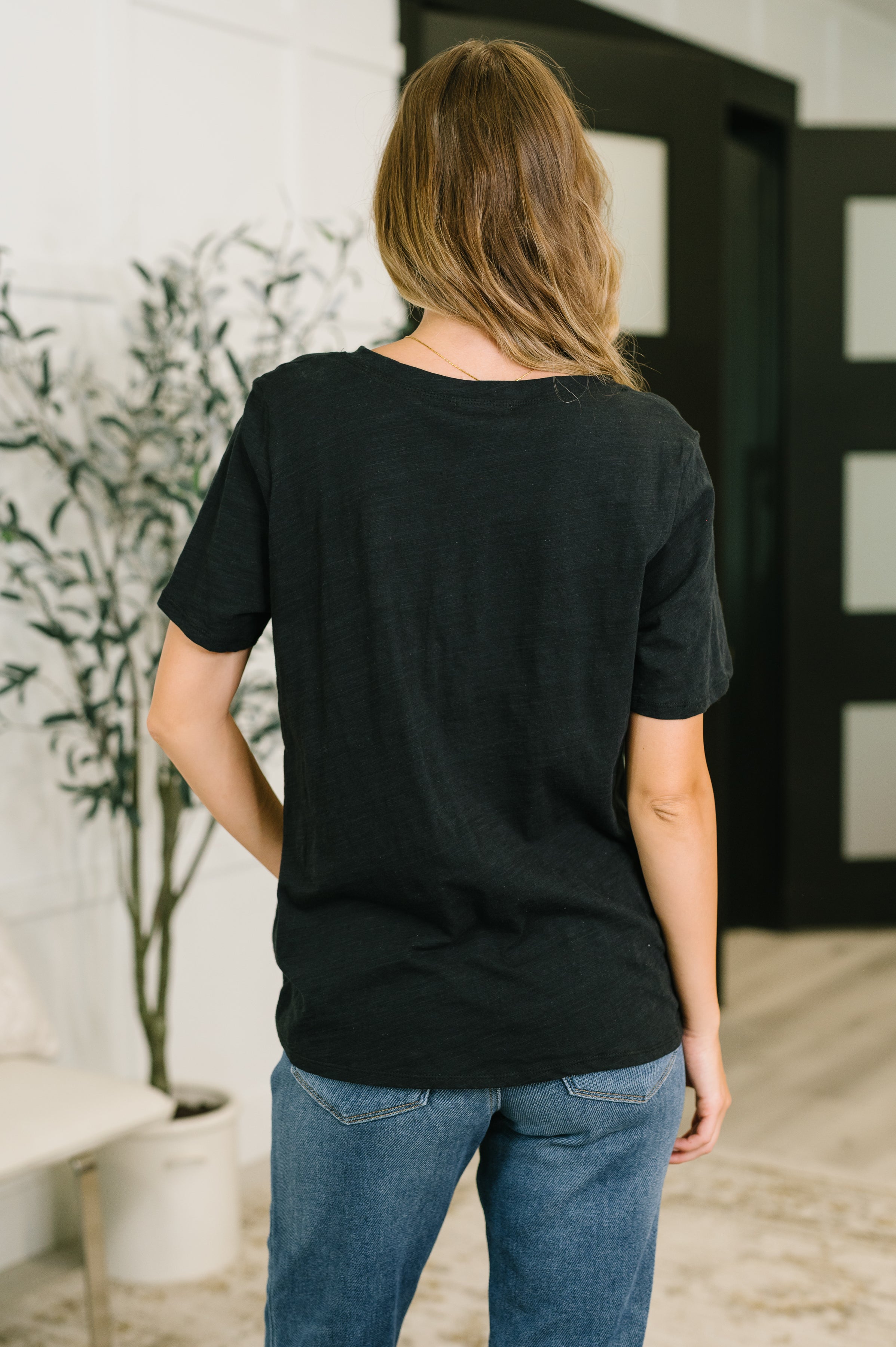 Dear Scarlett I Don't Have to Choose V-Neck Tee in Black Womens