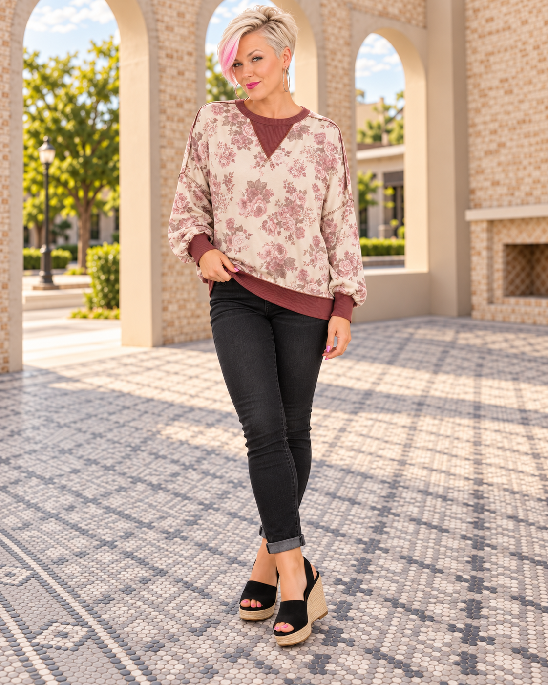 Haptics Come Out to Play Contrast Casual Pullover Womens