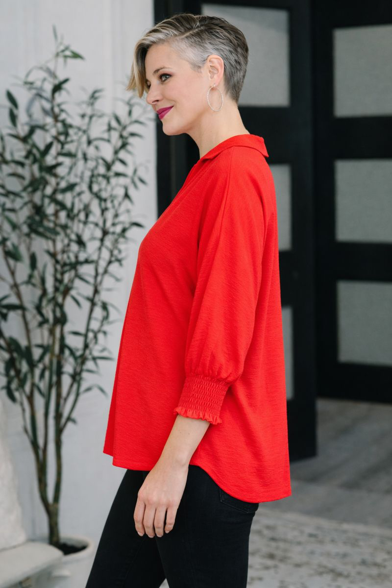 One Eleven North Easy Essence V-Neck Oversized Red Tunic Top Womens