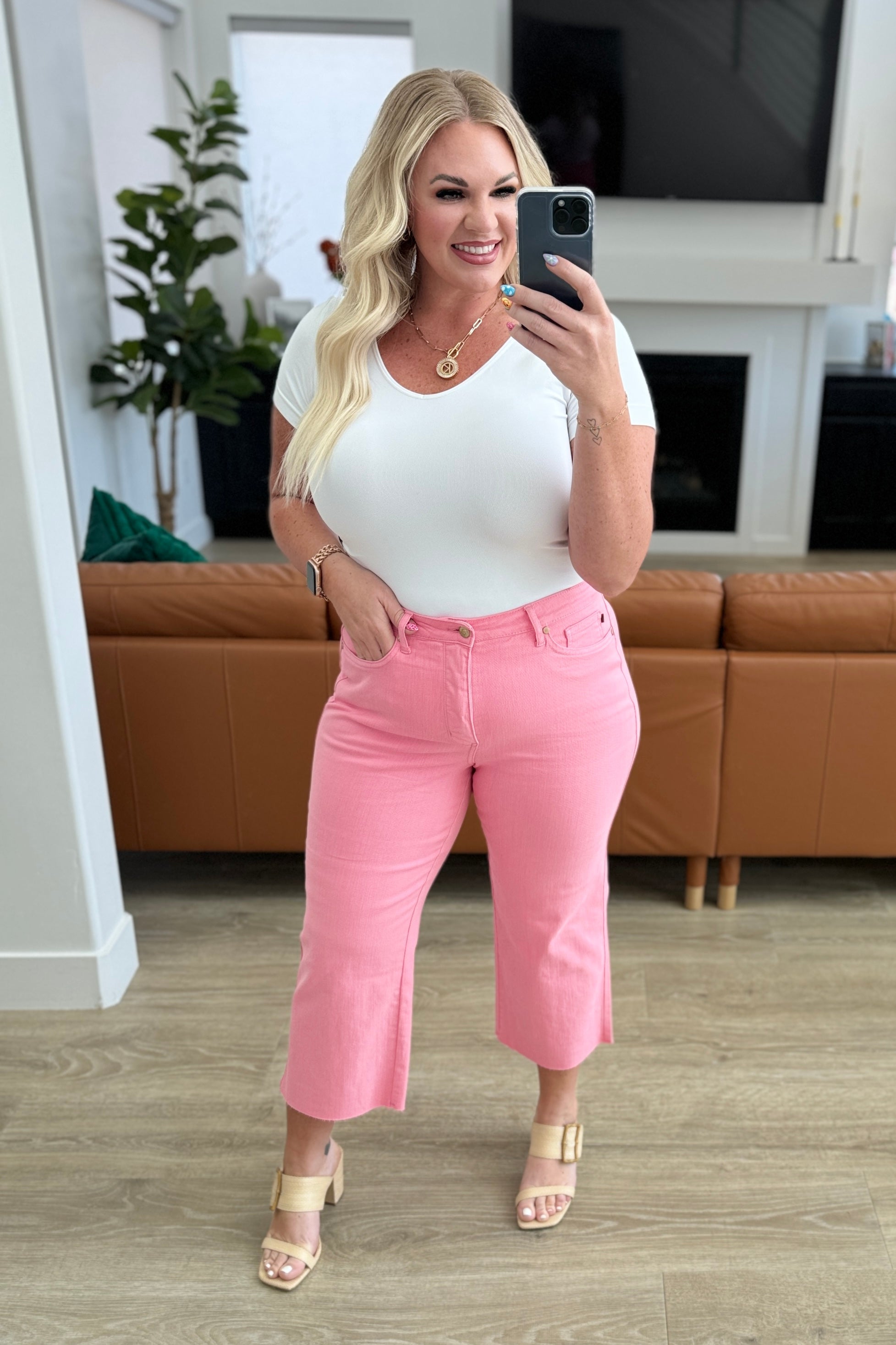 Judy Blue Lisa High Rise Control Top Wide Leg Crop Jeans in Pink Denim