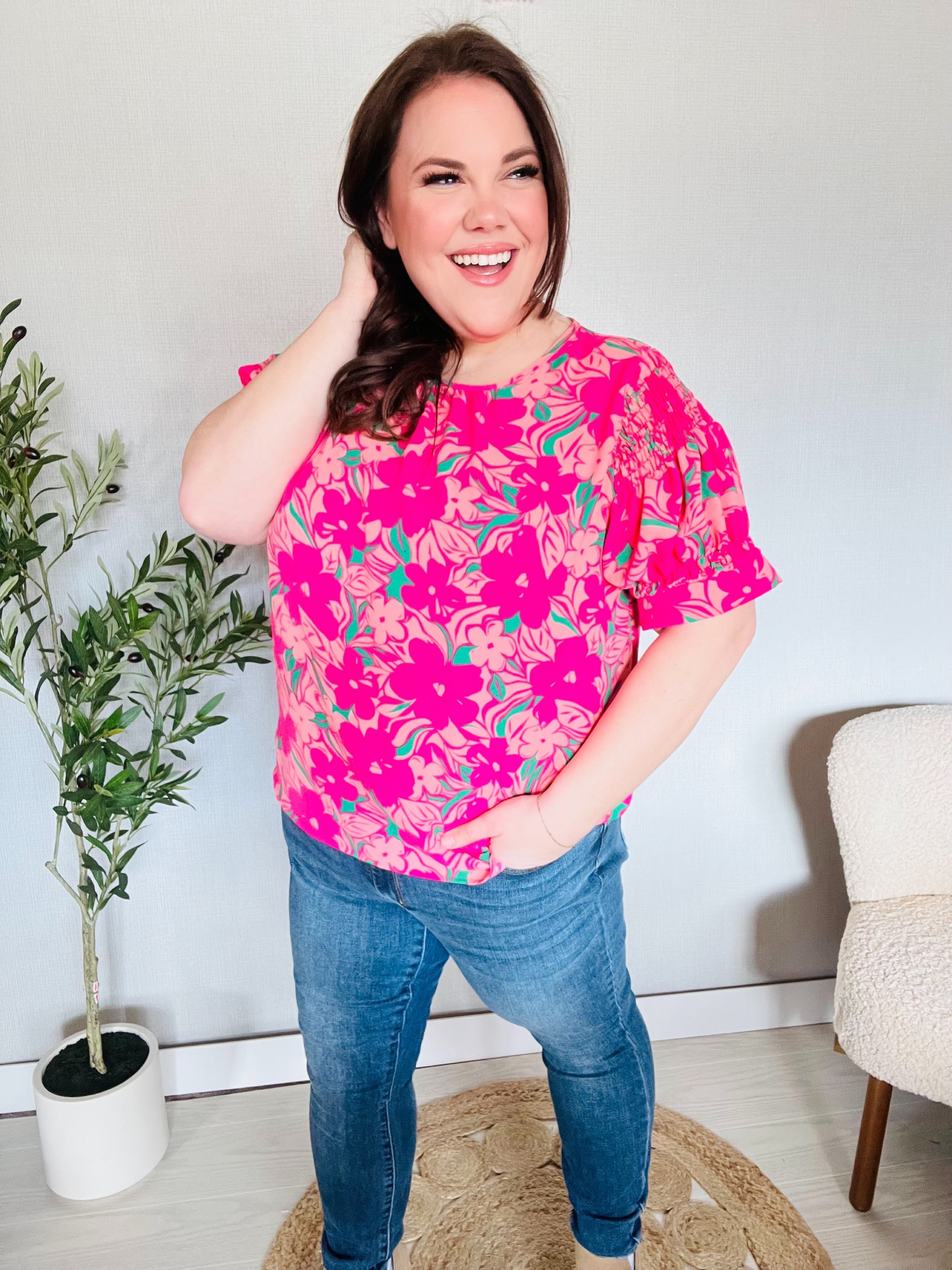 Medium Haptics Floral Back Keyhole Short Smocked Banded Sleeve Top