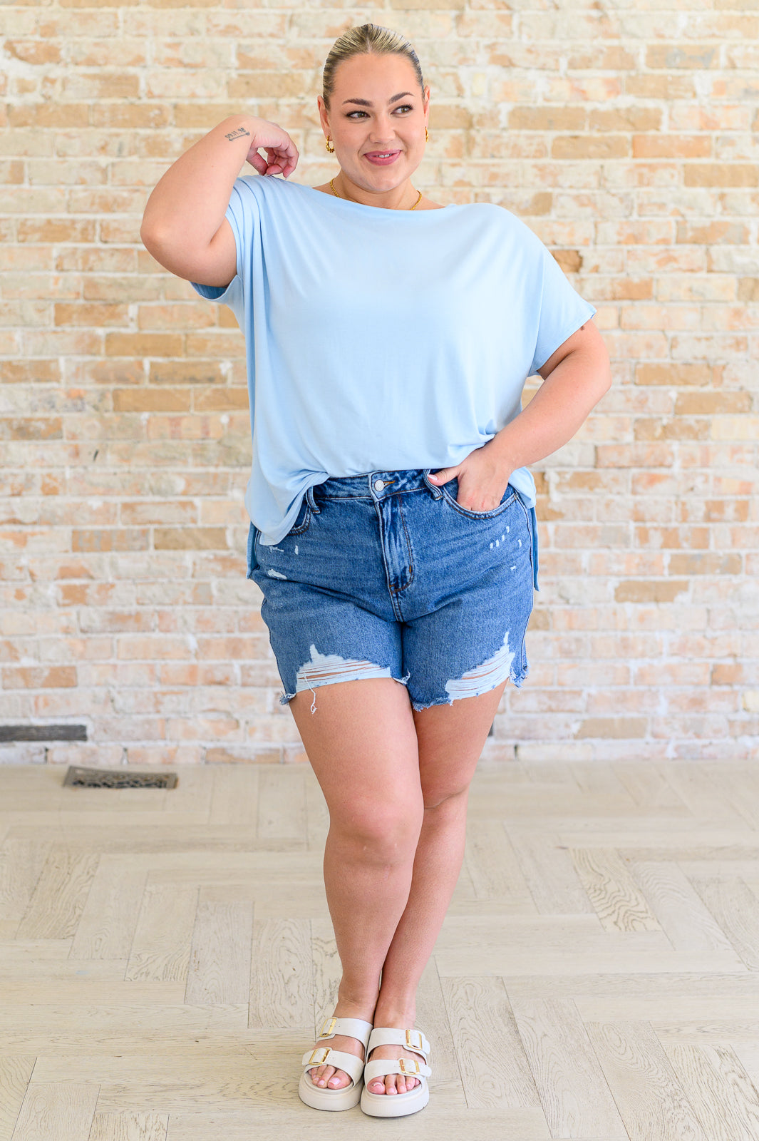 A. gain I'll Fly Away Round Neck Relaxed Jersey Knit Top in Light Blue Tops