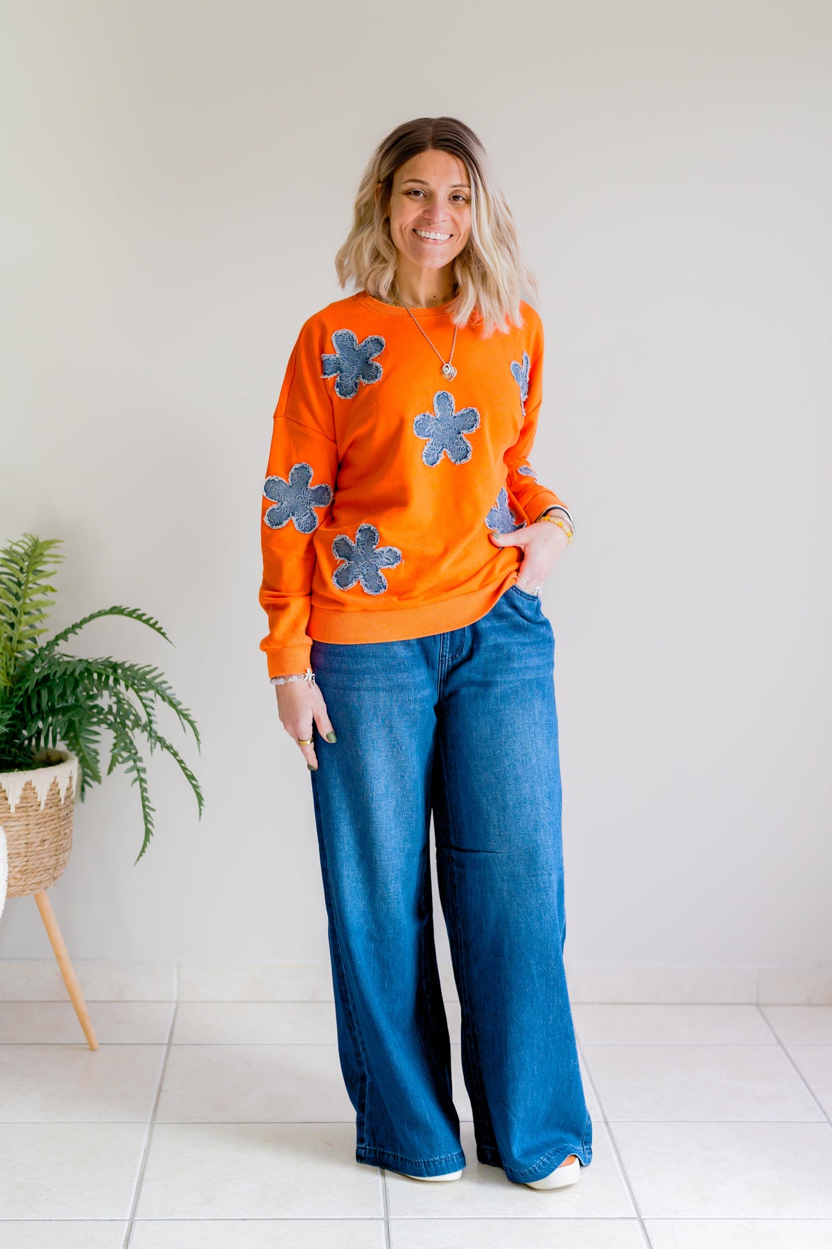 Oddi Groovy Bloom Sweatshirt