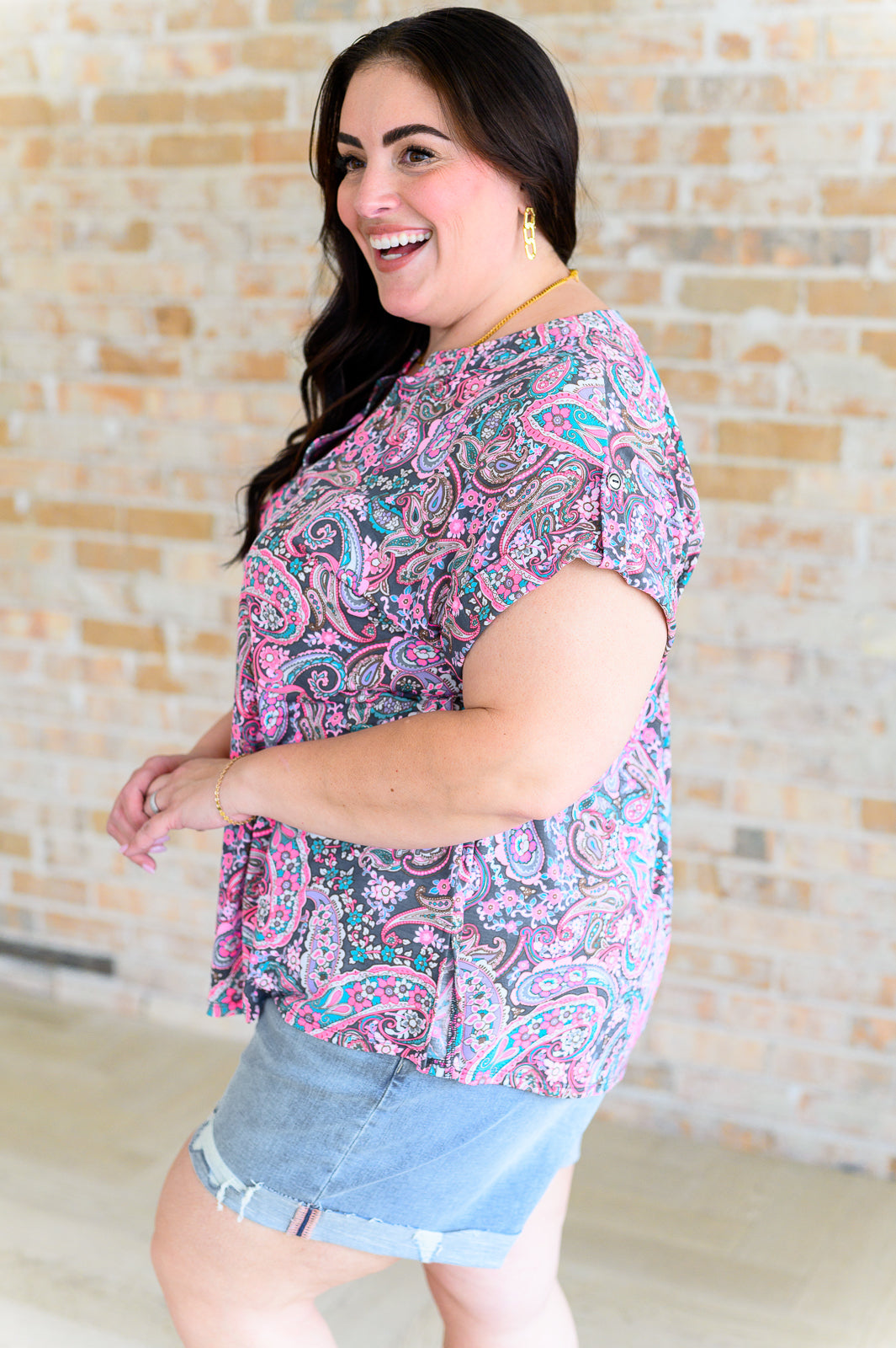 Dear Scarlett Lizzy Cap Sleeve Top in Charcoal and Pink Paisley Shirts & Tops