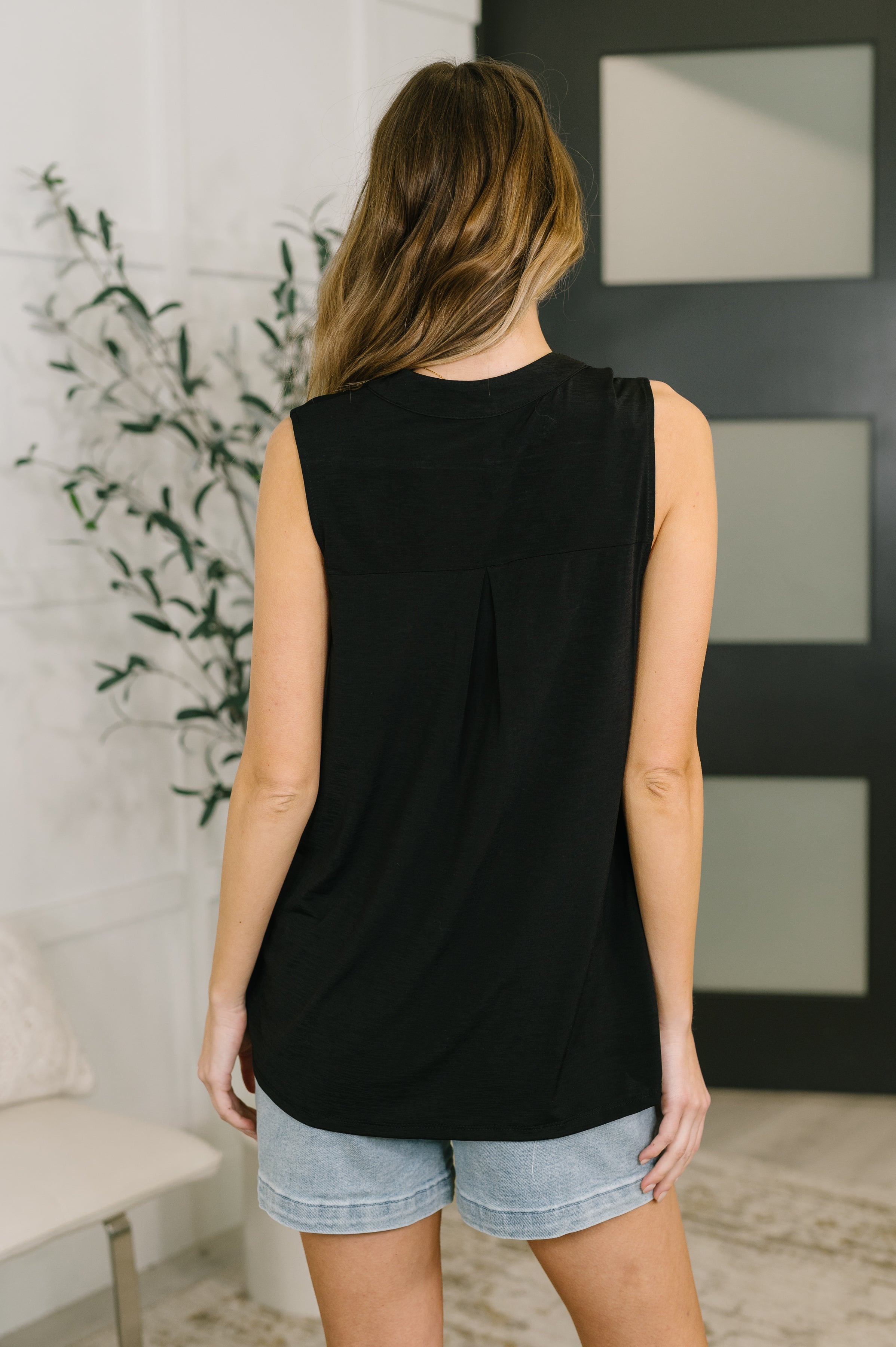 Dear Scarlett Lizzy Tank Top in Black Womens