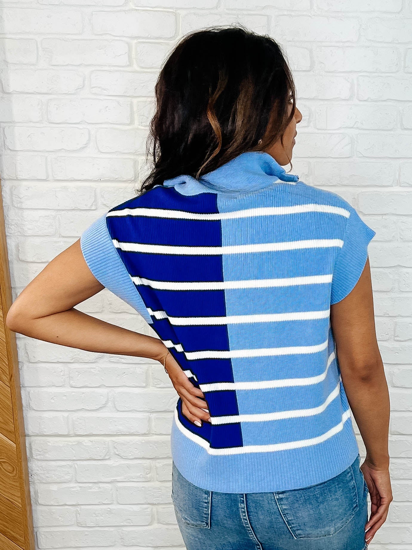 One Eleven North Lonely Traveler Striped Quarter Zip Vest in Blue Womens