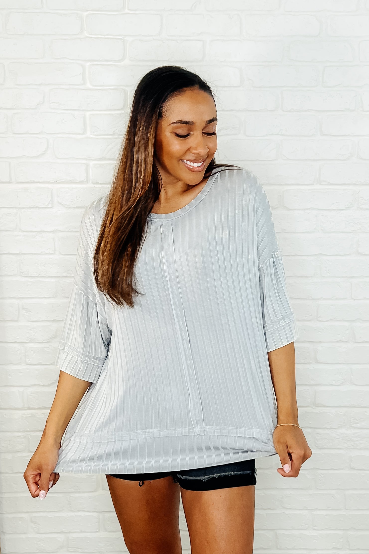Zenana Loosely Speaking Oversized Basic Top in Lt Grey Womens