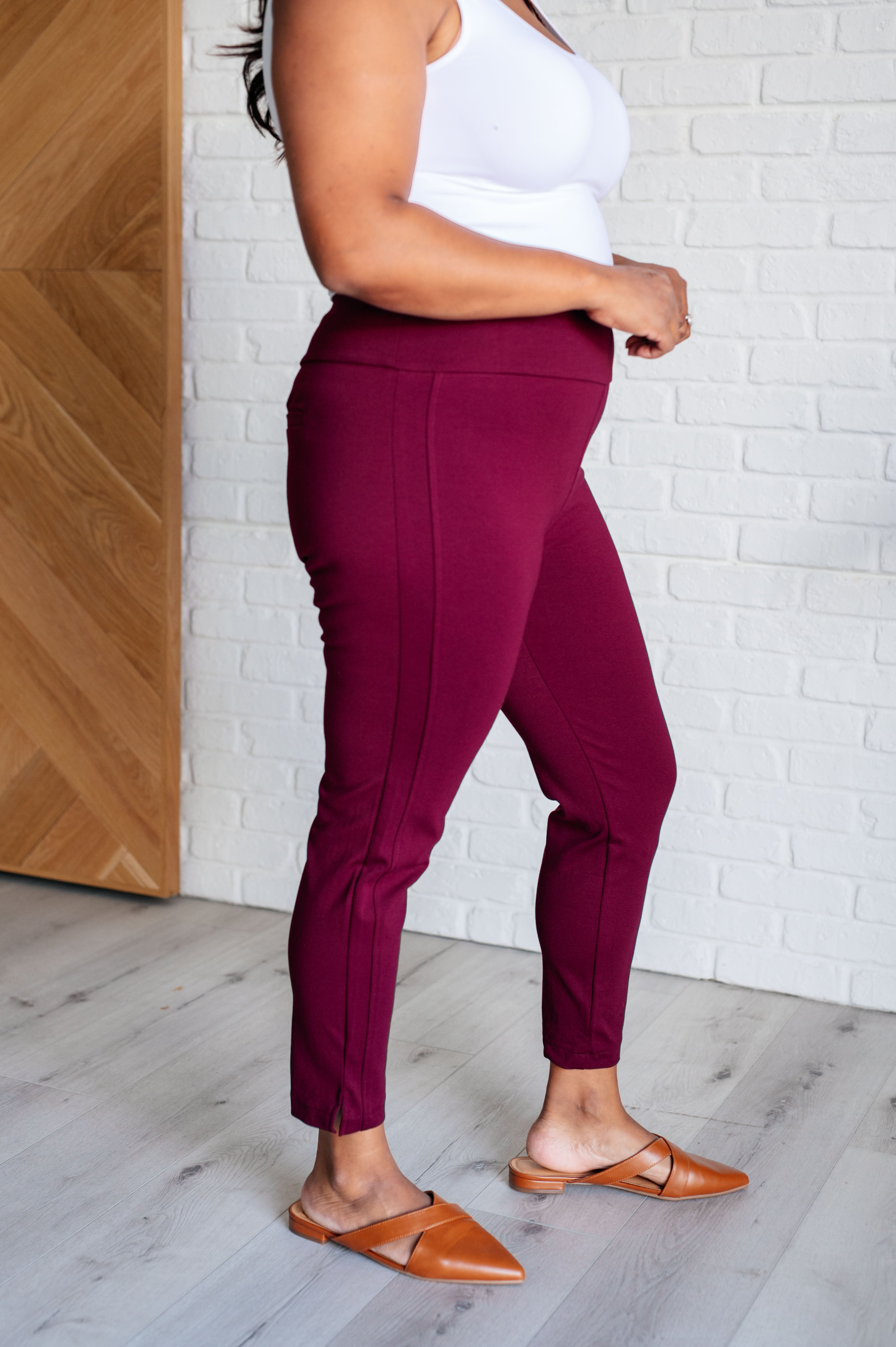 Dear Scarlett Magic Ankle Crop Skinny Pants in Wine Bottoms