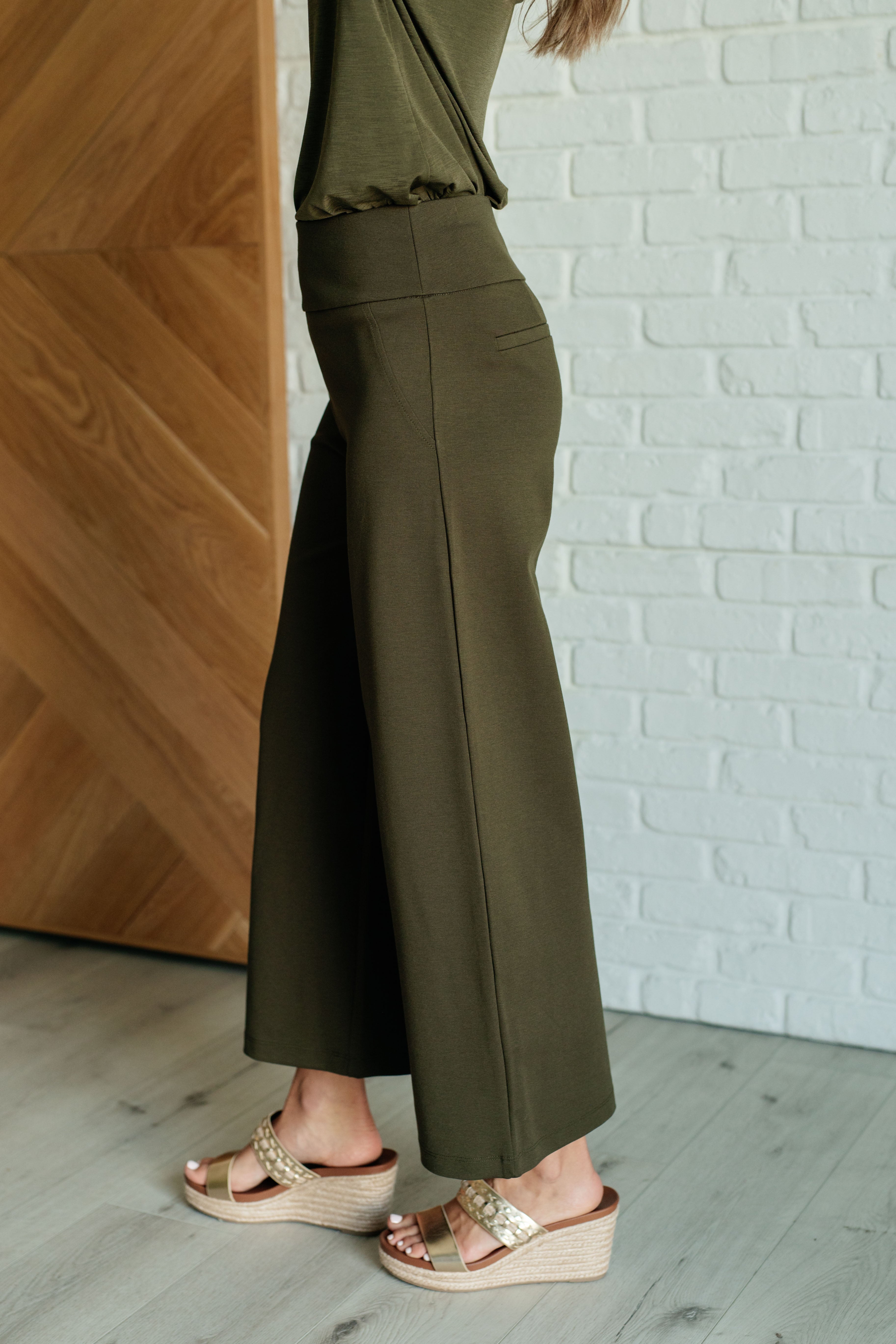 Dear Scarlett Magic Wide Leg Crop Pants in Olive Pants