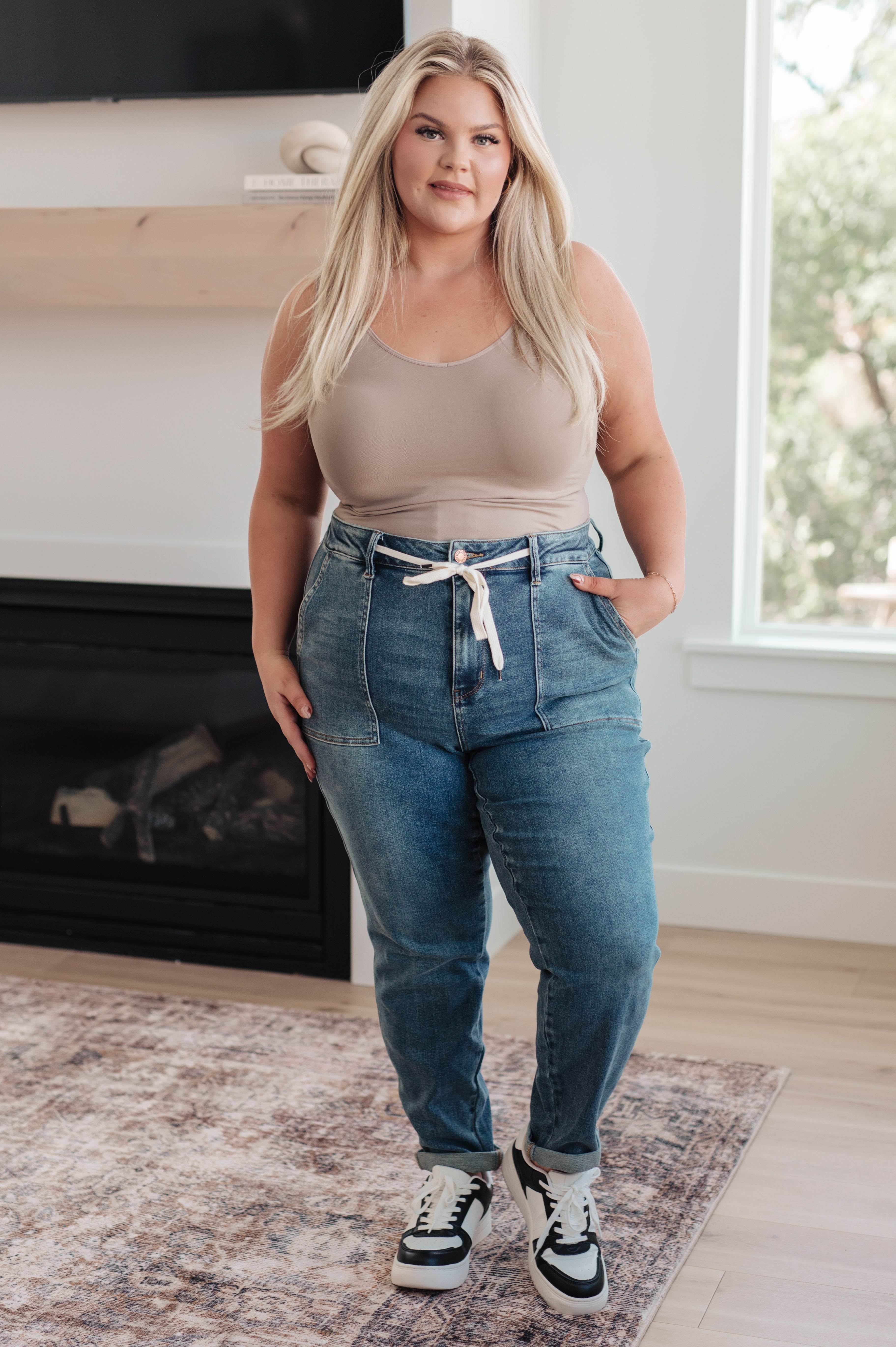 Judy Blue Payton Pull On Denim Joggers in Medium Wash Womens