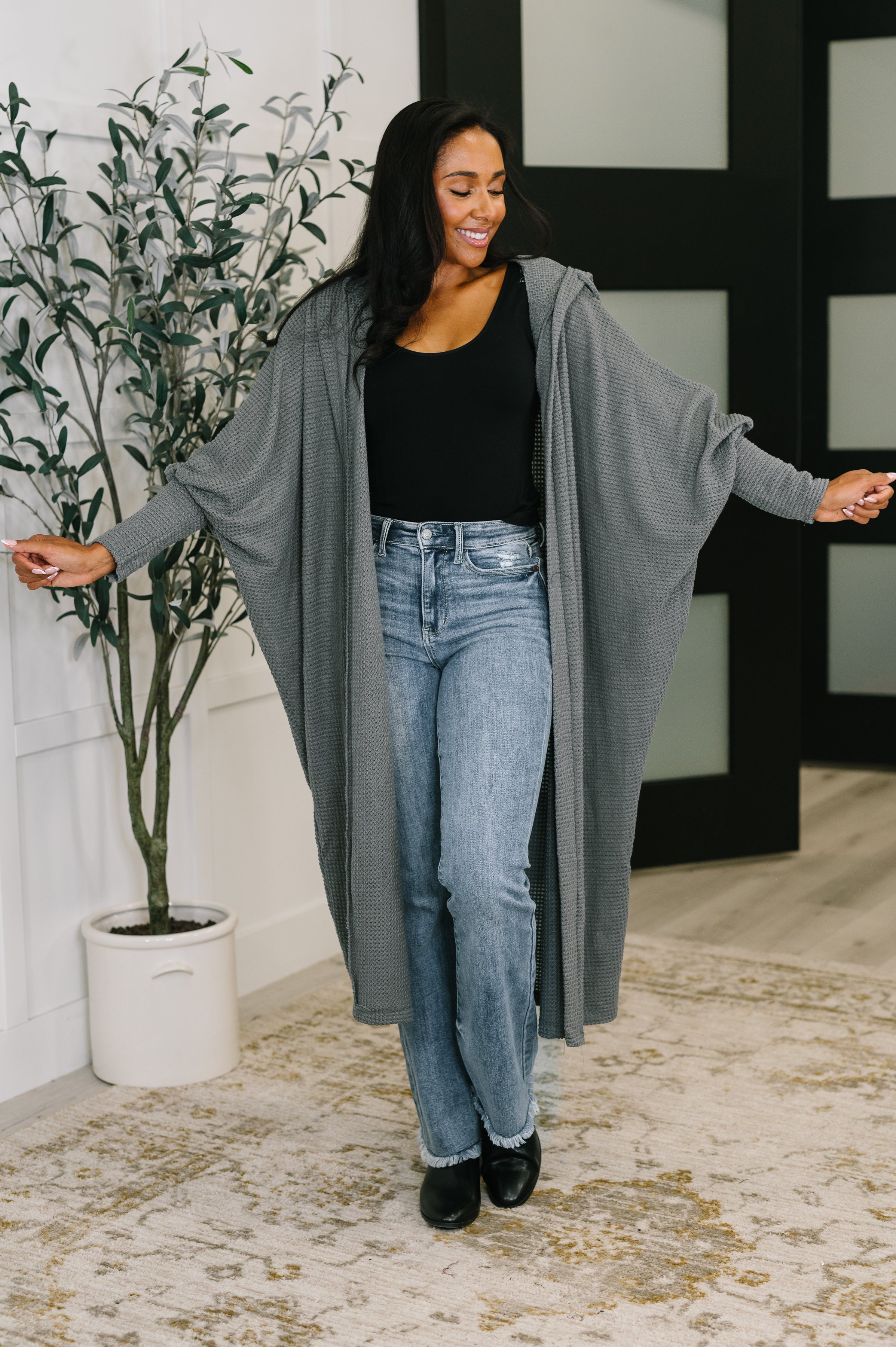 Dear Scarlett Pamper Travel Hooded Cardigan in Charcoal Womens