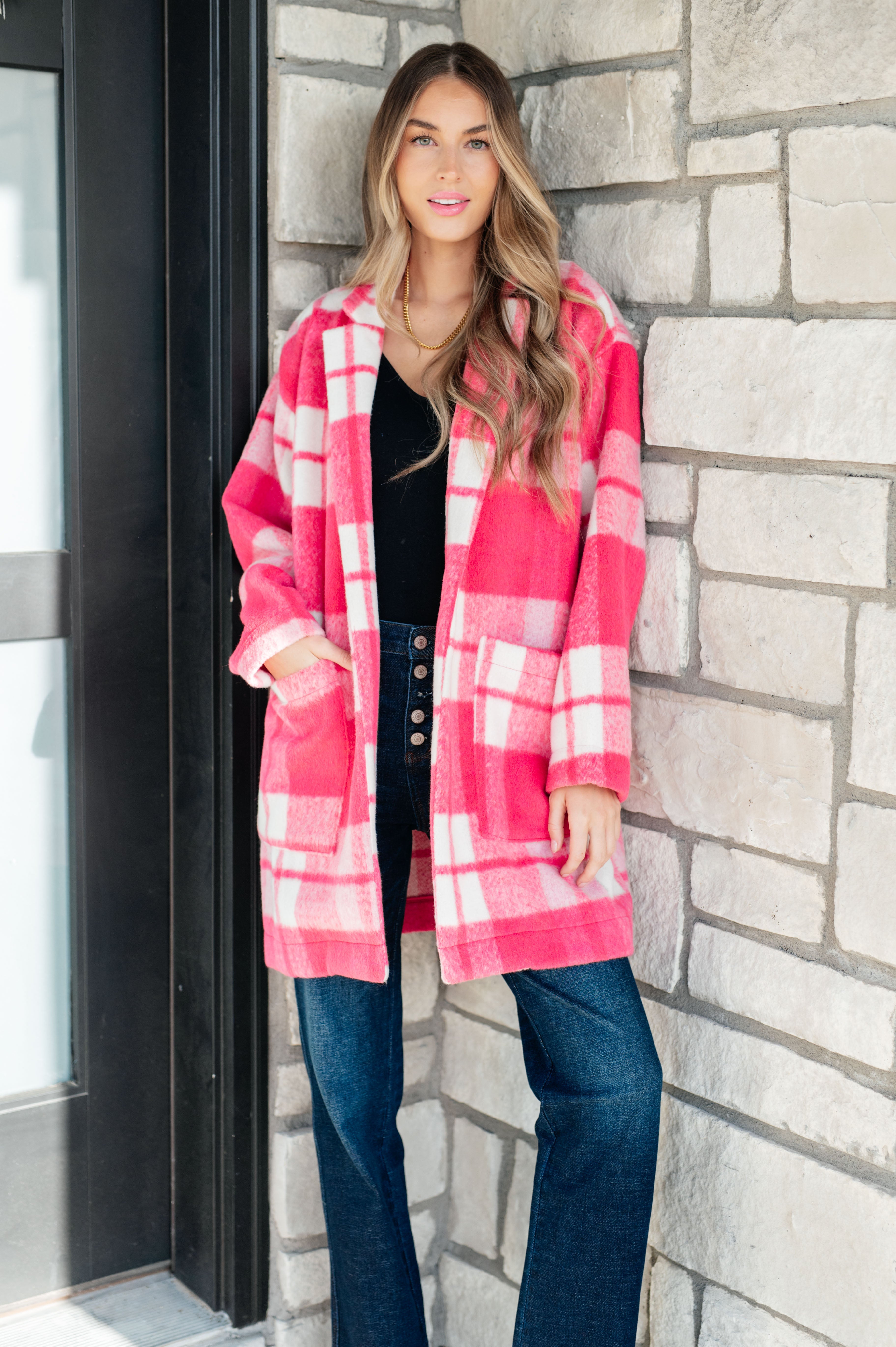 Davi & Dani Passion in Plaid Open Front Coat in Pink Layers