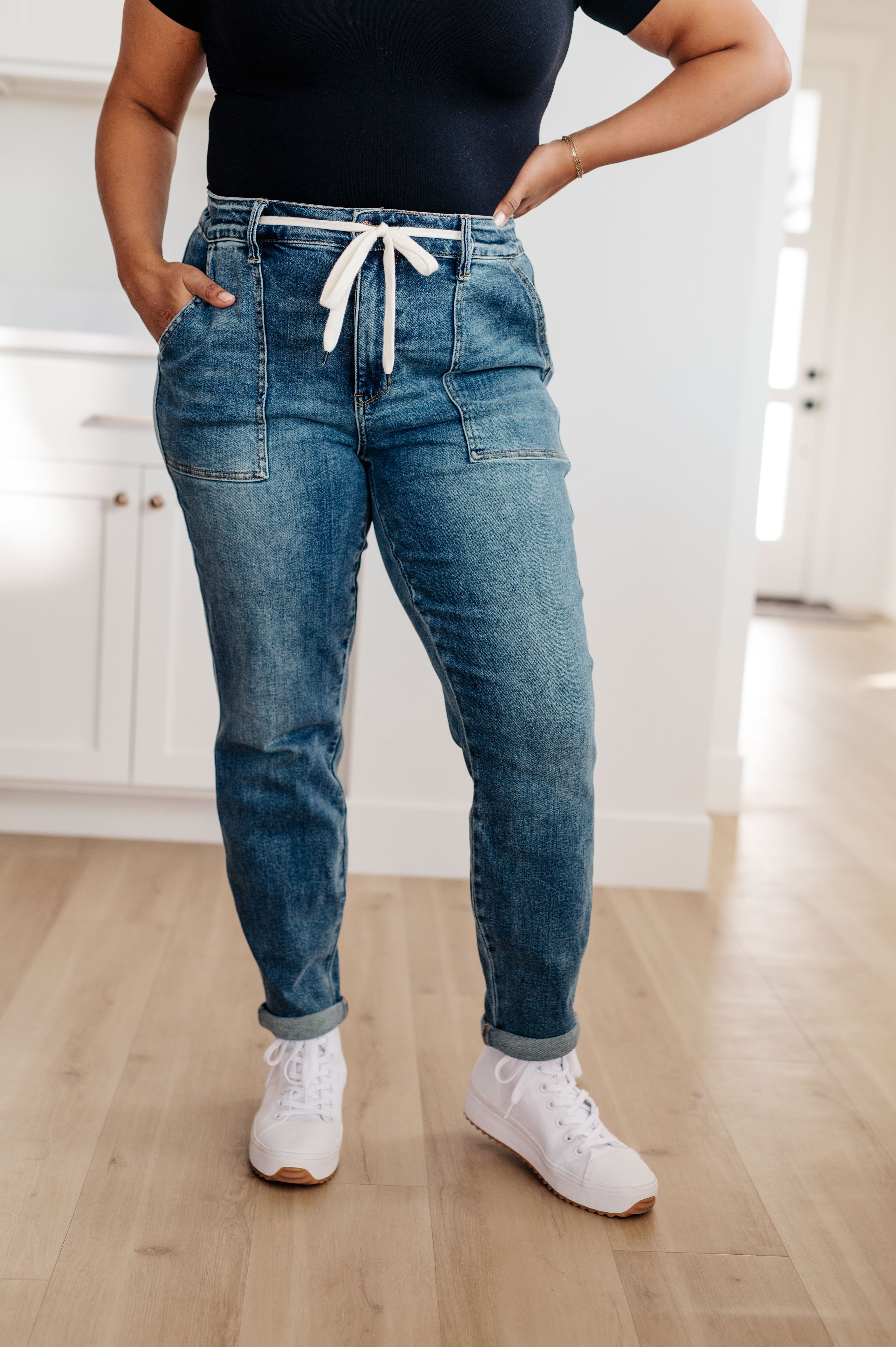 Judy Blue Payton Pull On Denim Joggers in Medium Wash Womens