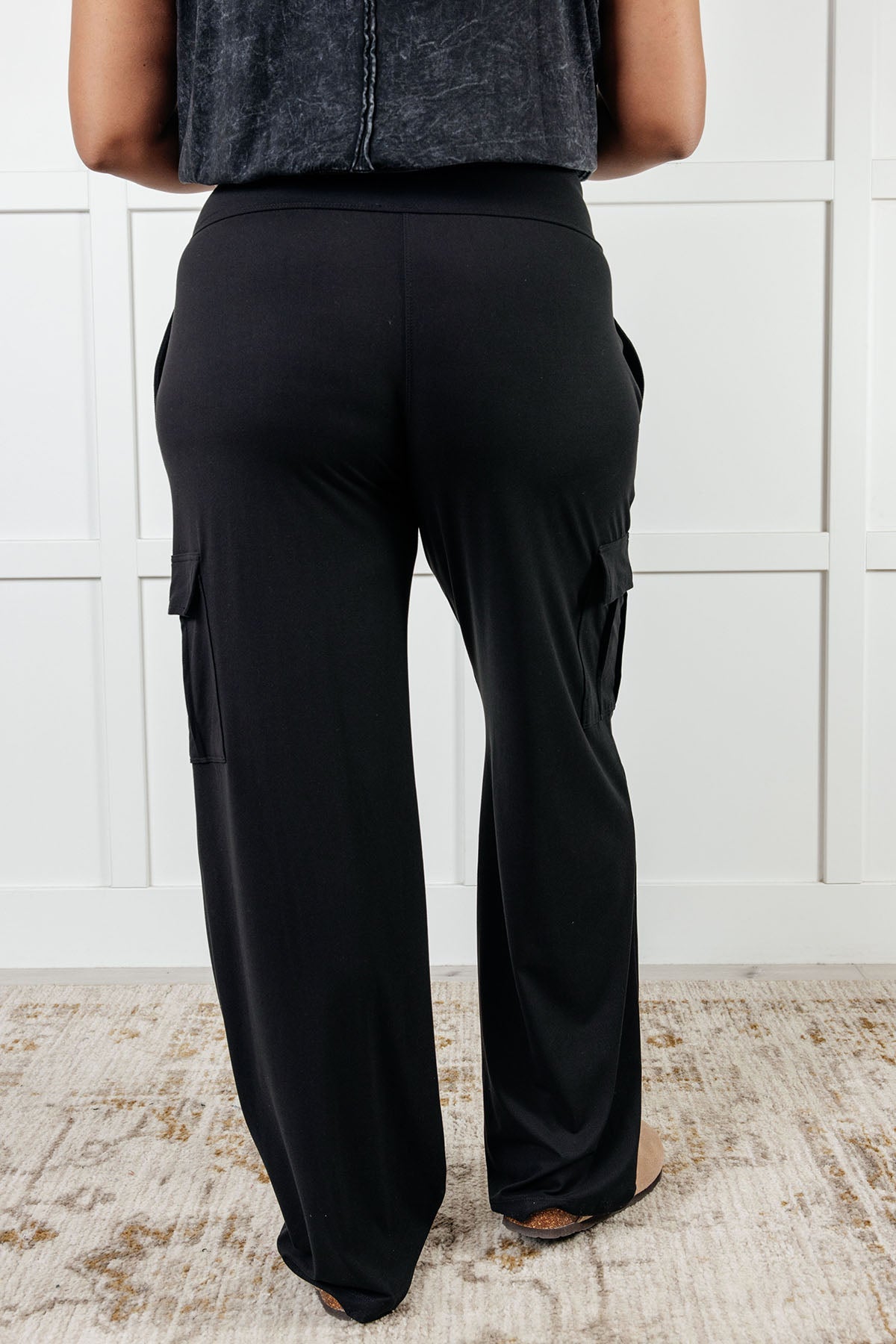 Rae Mode Race to Relax Cargo Pants in Black Activewear