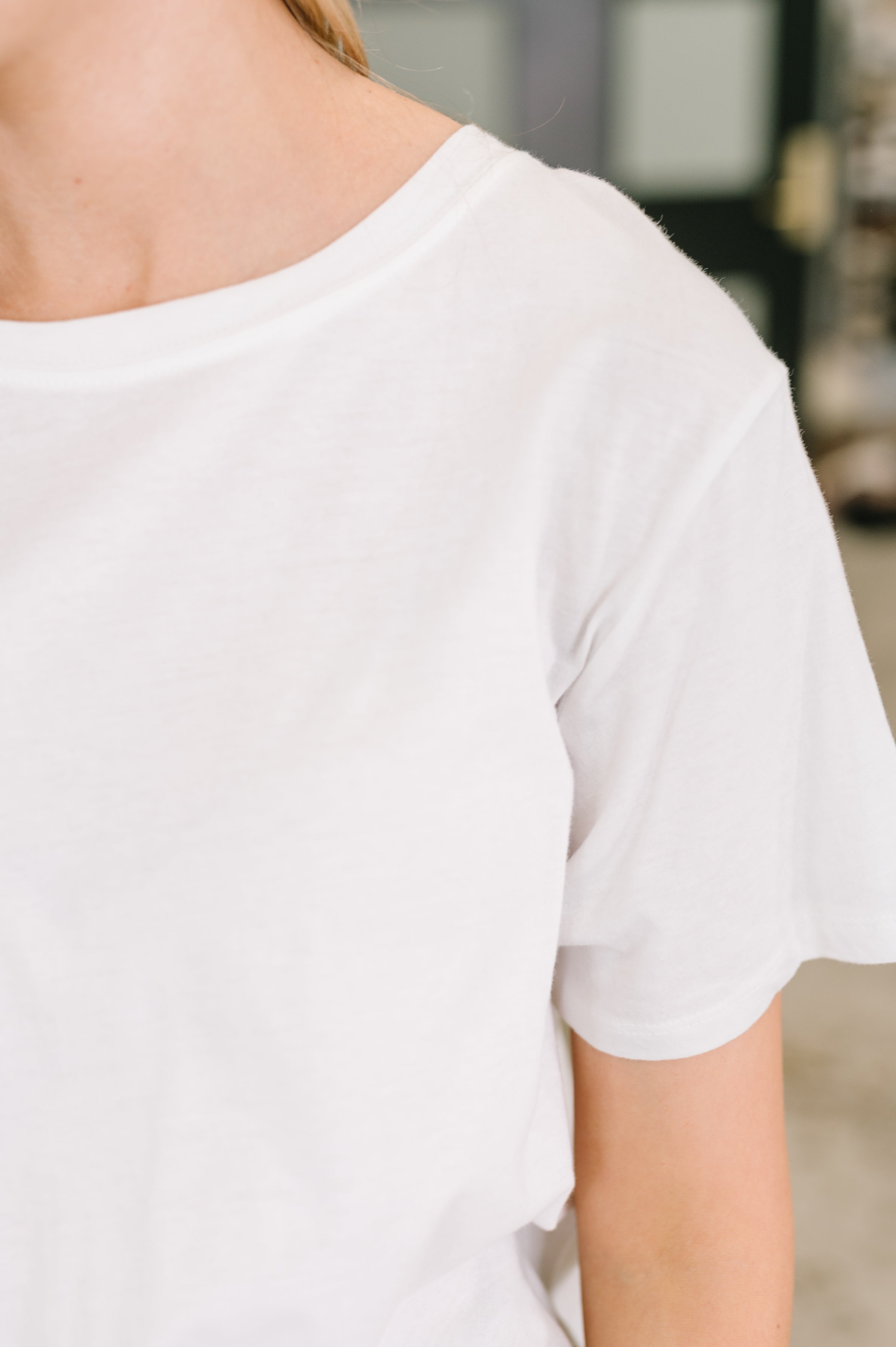 Zenana Rest Assured Basic Relaxed Tee in White Womens