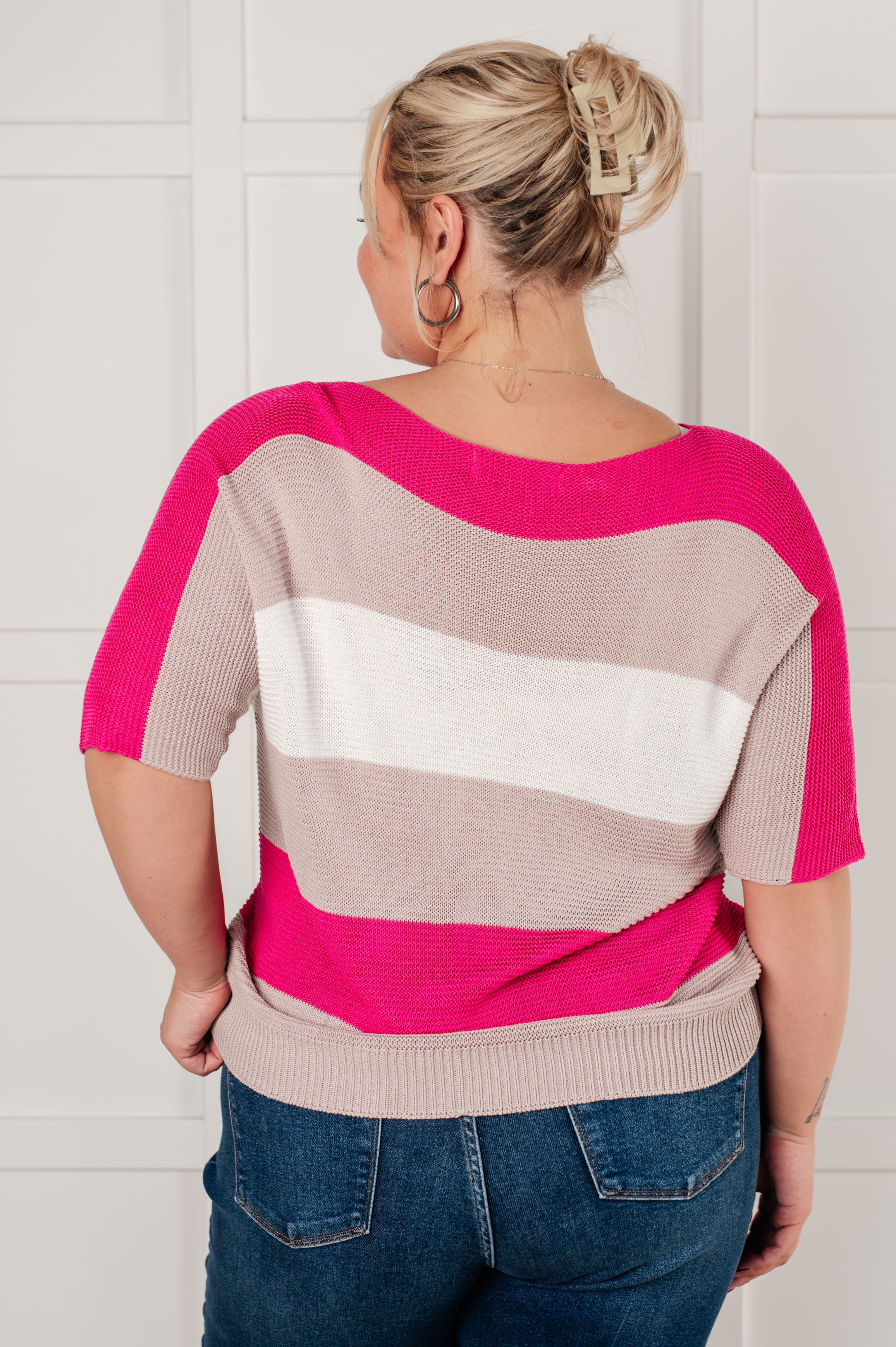 One Eleven North Rows Of Rose Short Sleeve Knit Top Tops