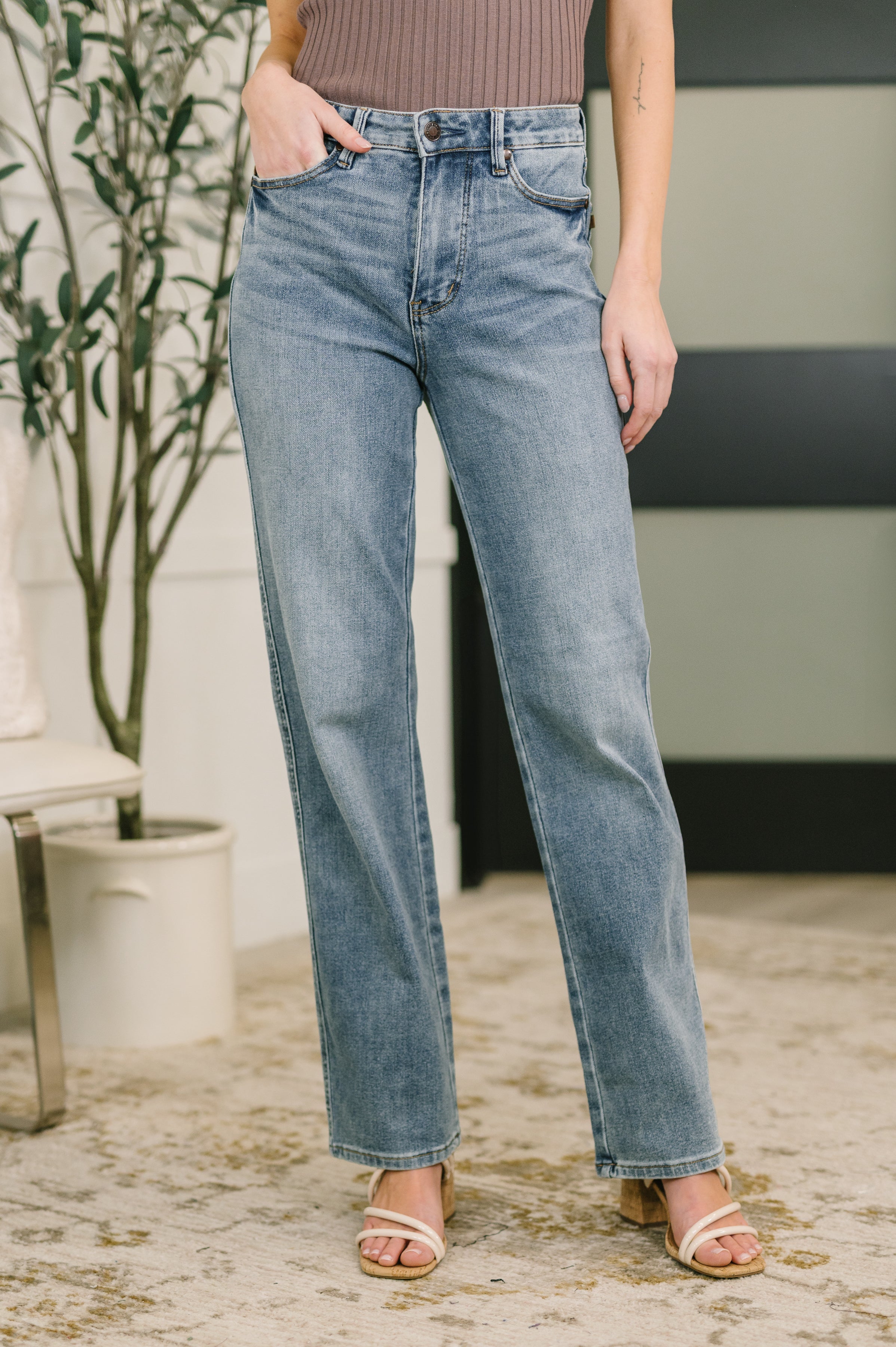 Sabrina High Waist TC Slim Straight Womens