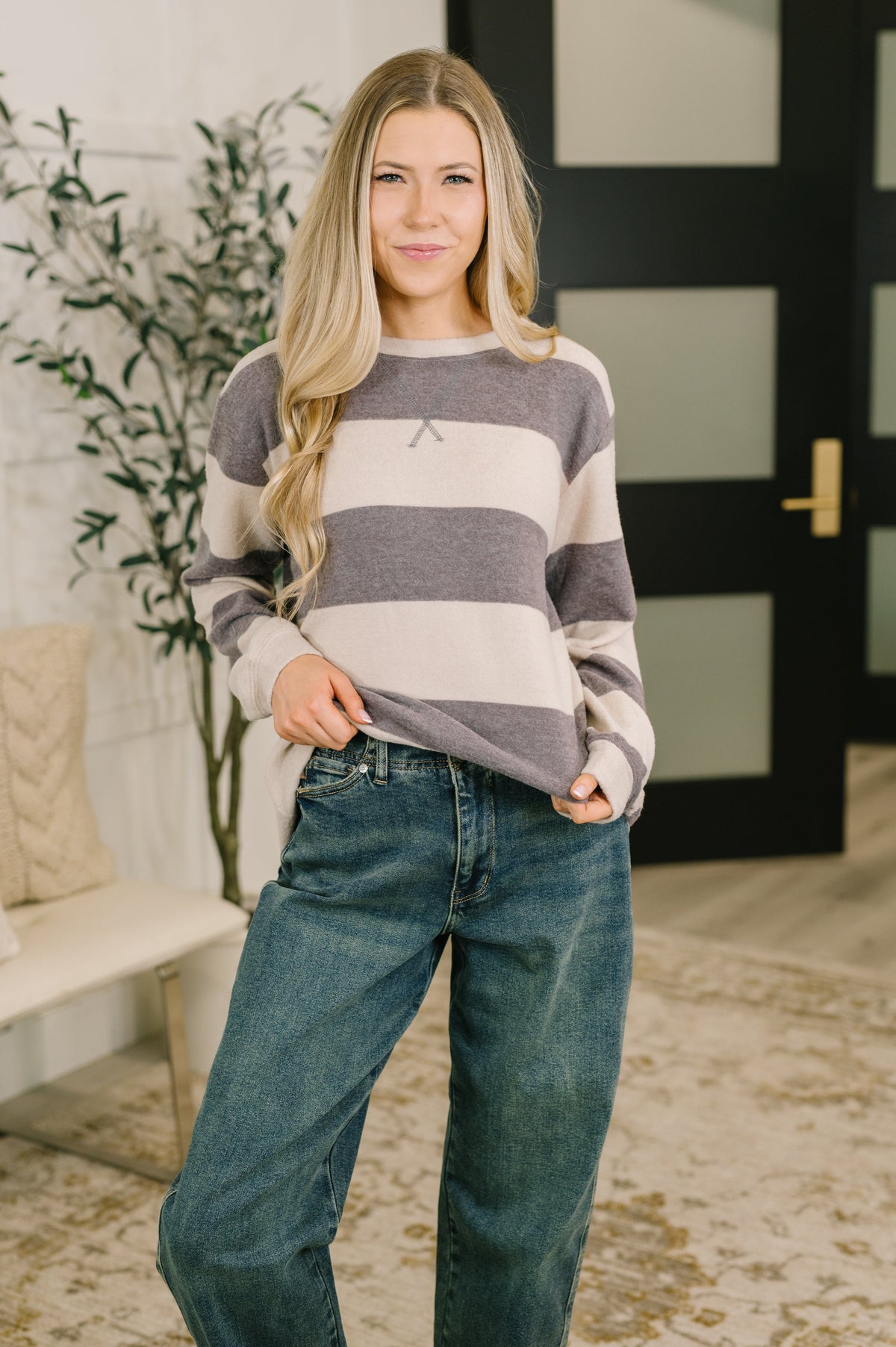 Zenana Selfishly Me Relaxed Pull Over in Pyrite Womens