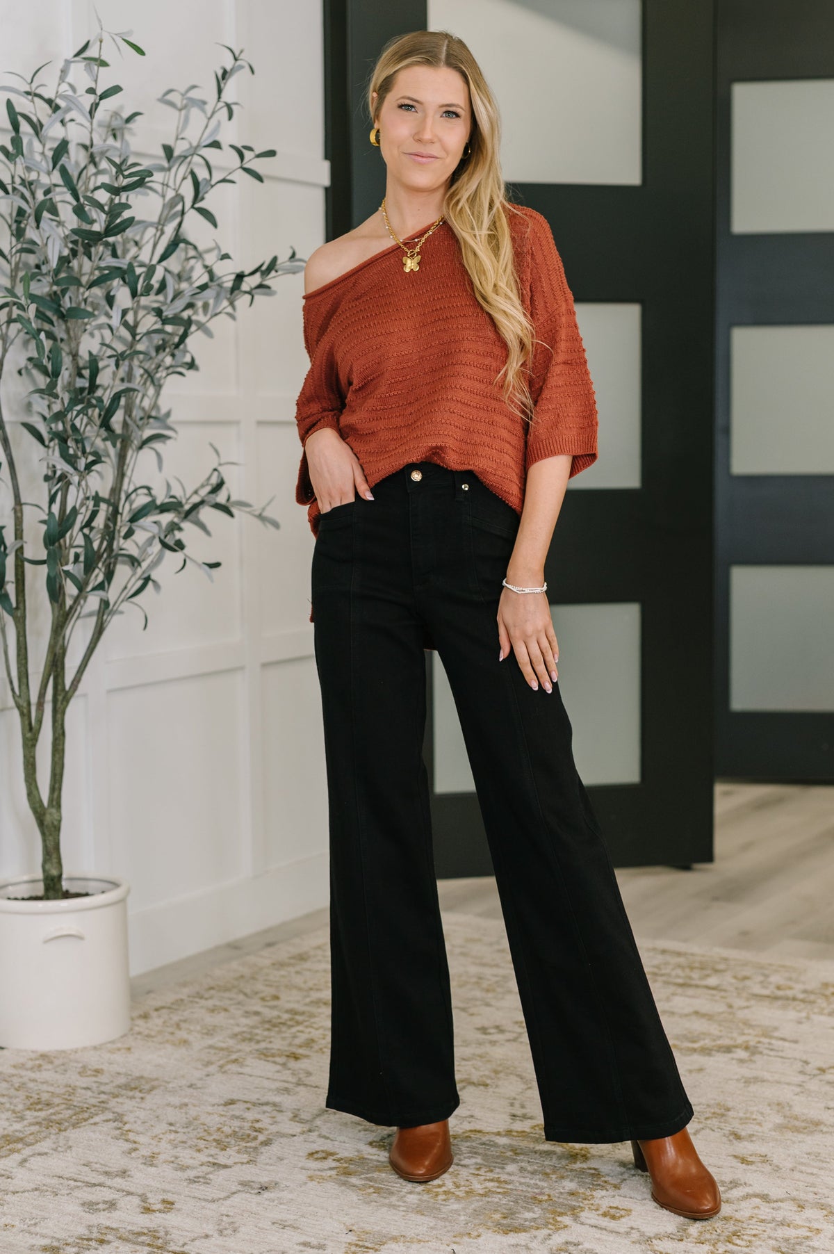 One Eleven North Slouchy Gal Off Shoulder Textured Top Womens