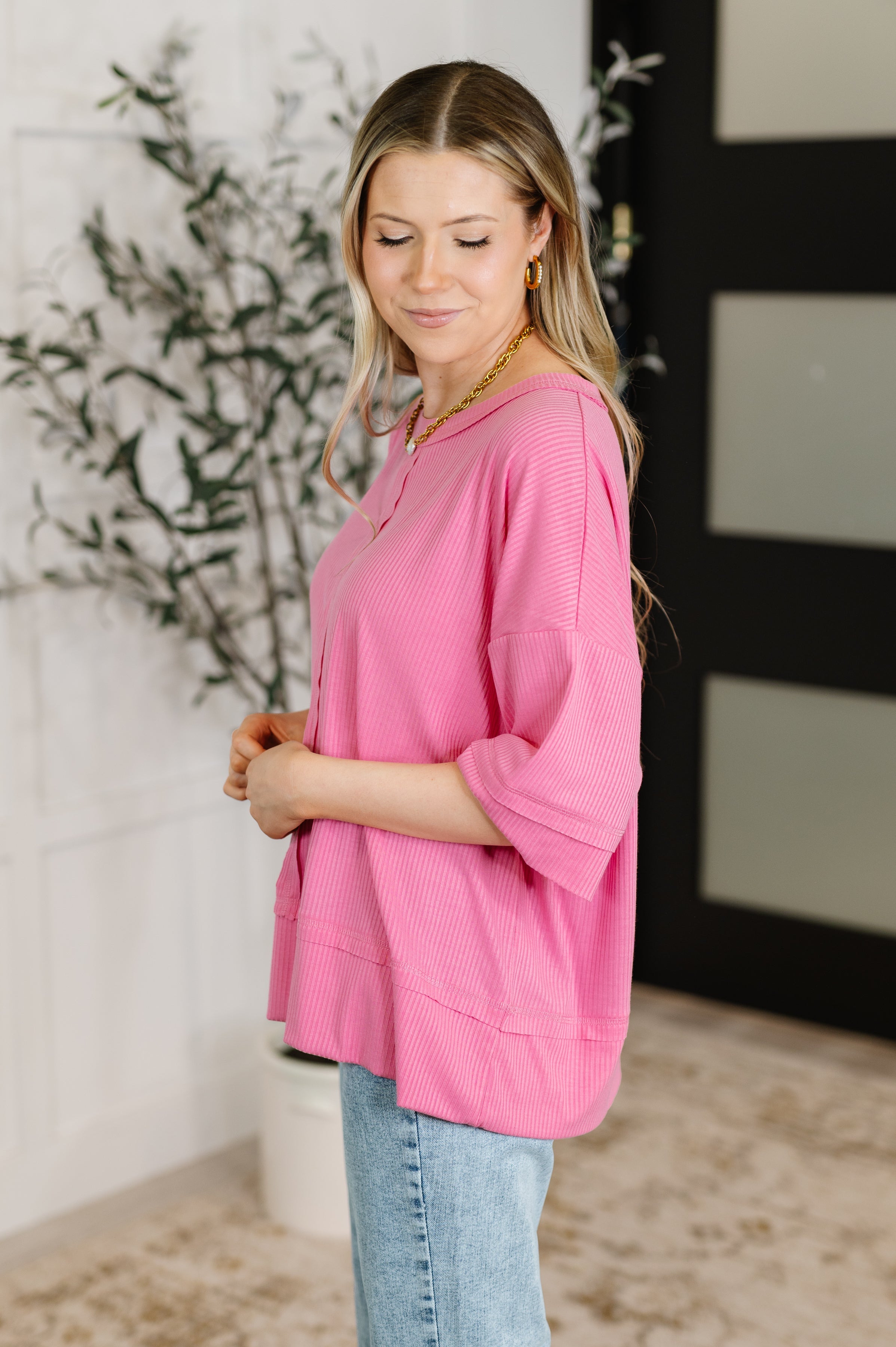 Zenana Stay On Top Relaxed Tee in Candy Pink Womens