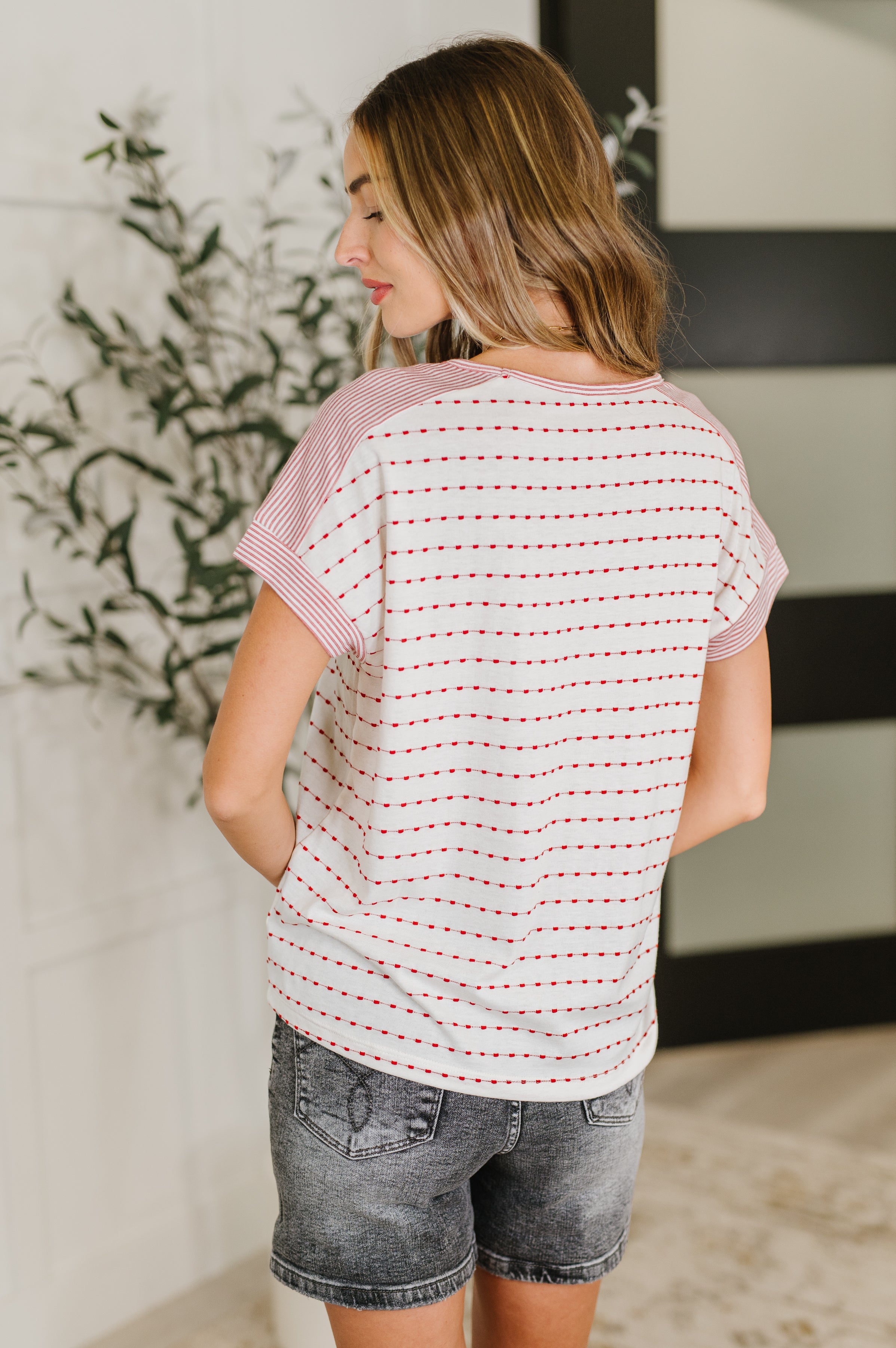 Staccato Stitched with Love V-Neck Top in Ivory and Red Womens