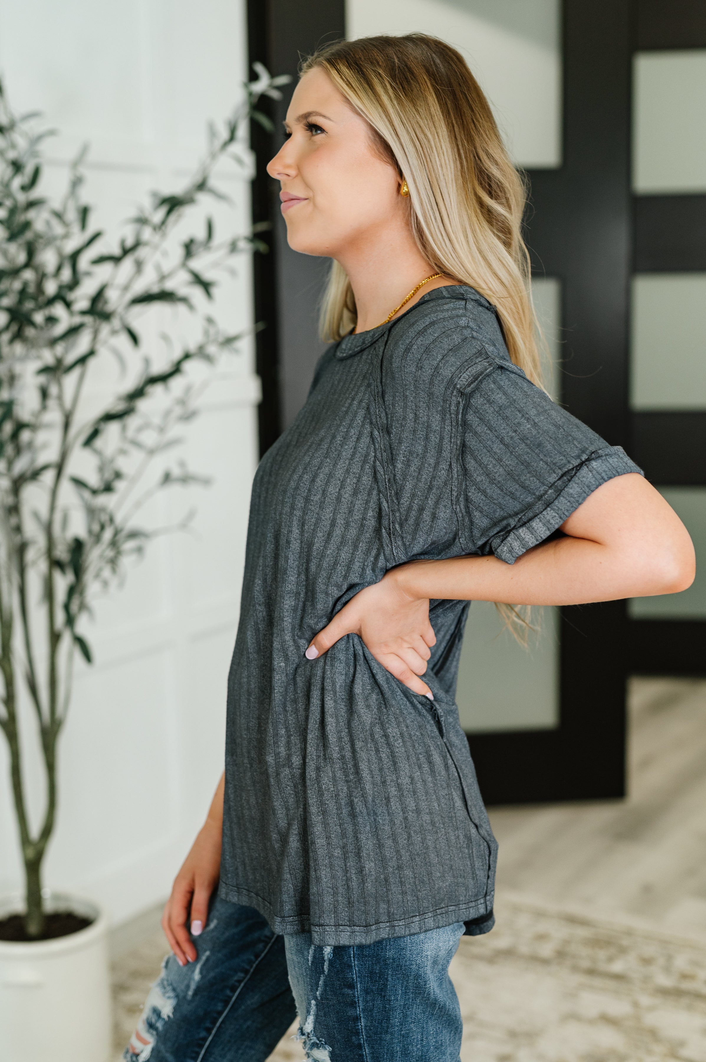 Zenana Sunday's Bestie Mineral Wash Top in Ash Black Womens