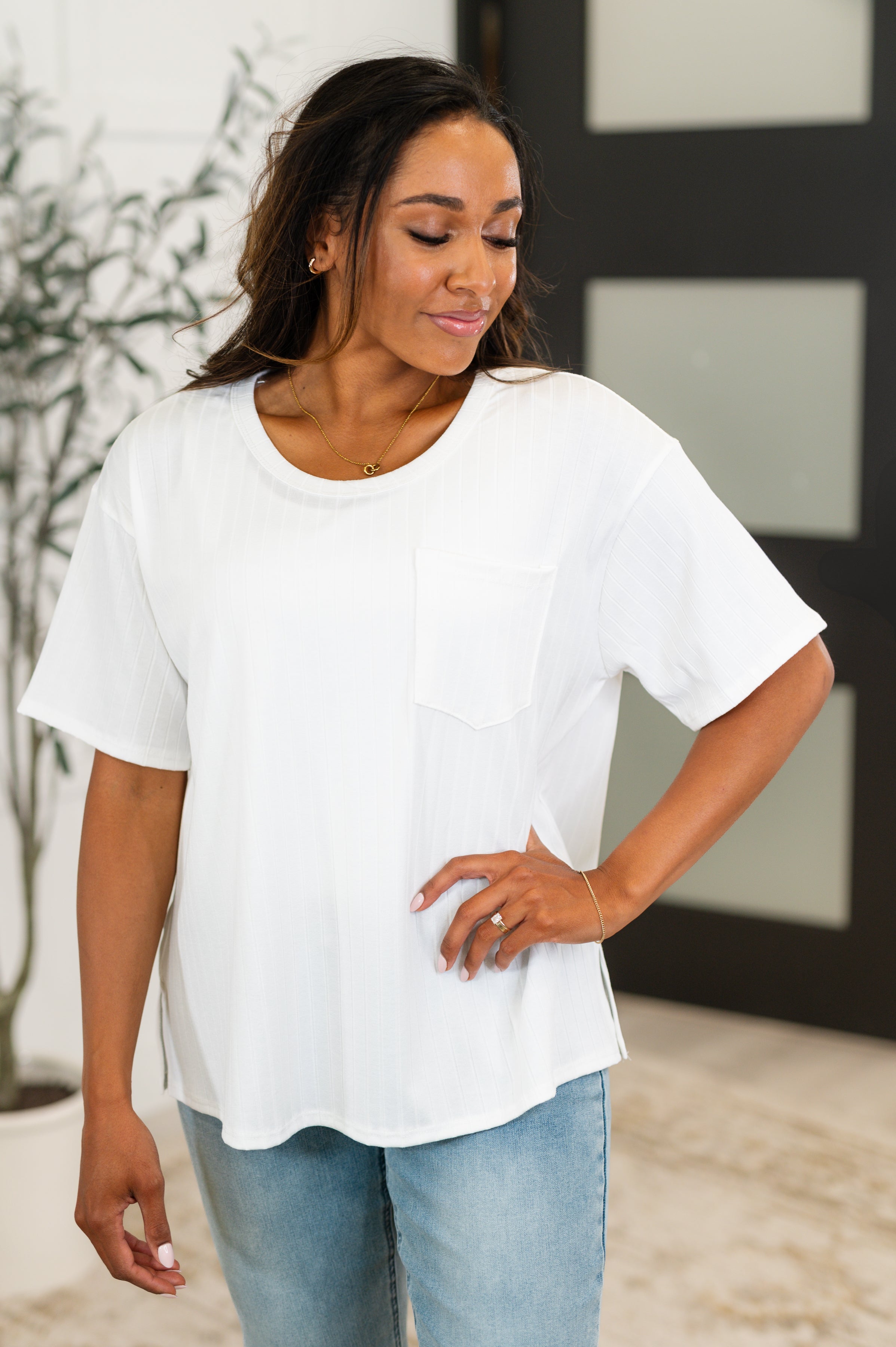 Andree by Unit Take It Easy Slouchy Tee in Ivory Womens