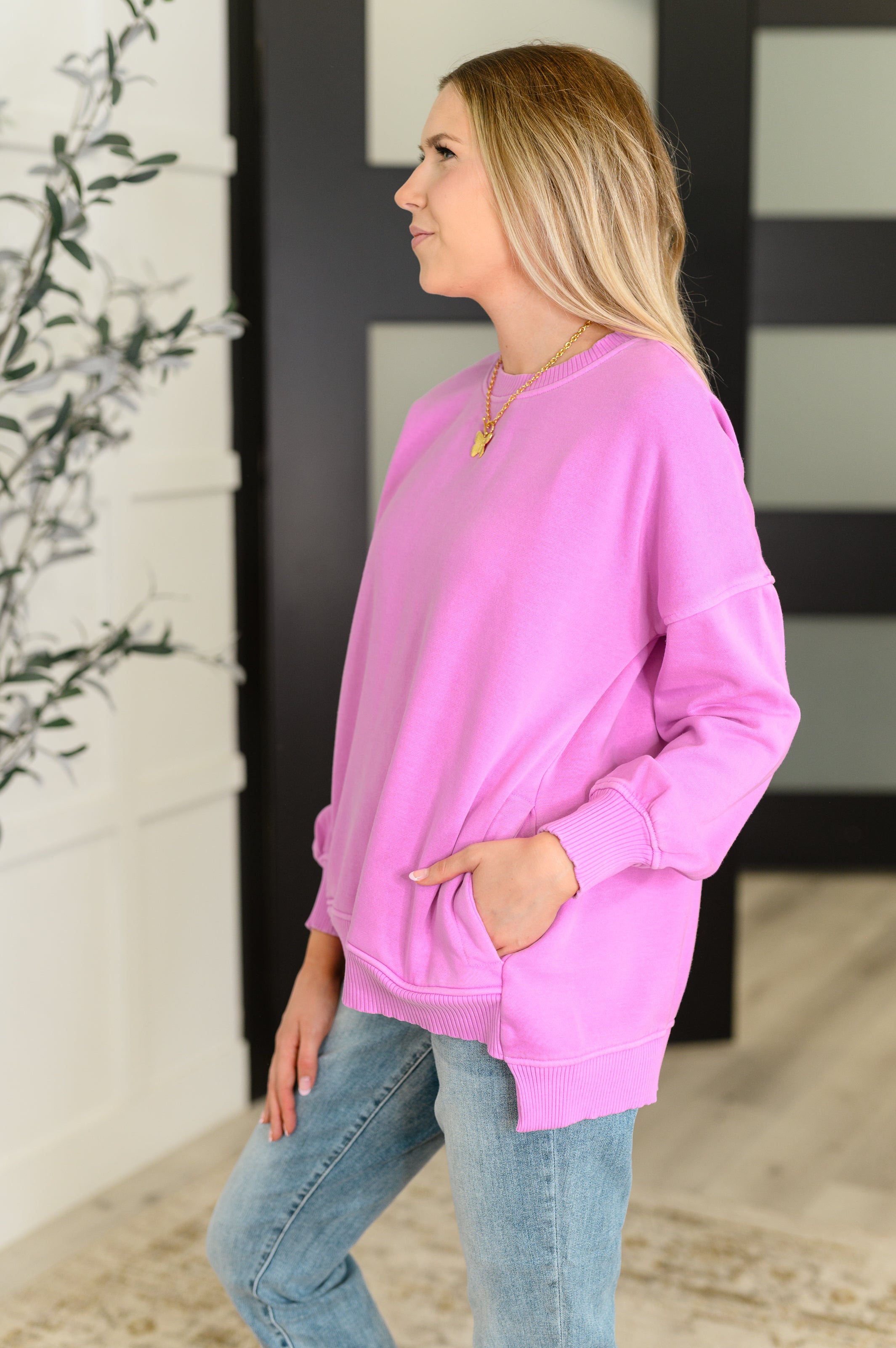Zenana Talk Cozy to Me Stepped Hem Pullover in Bright Mauve Womens