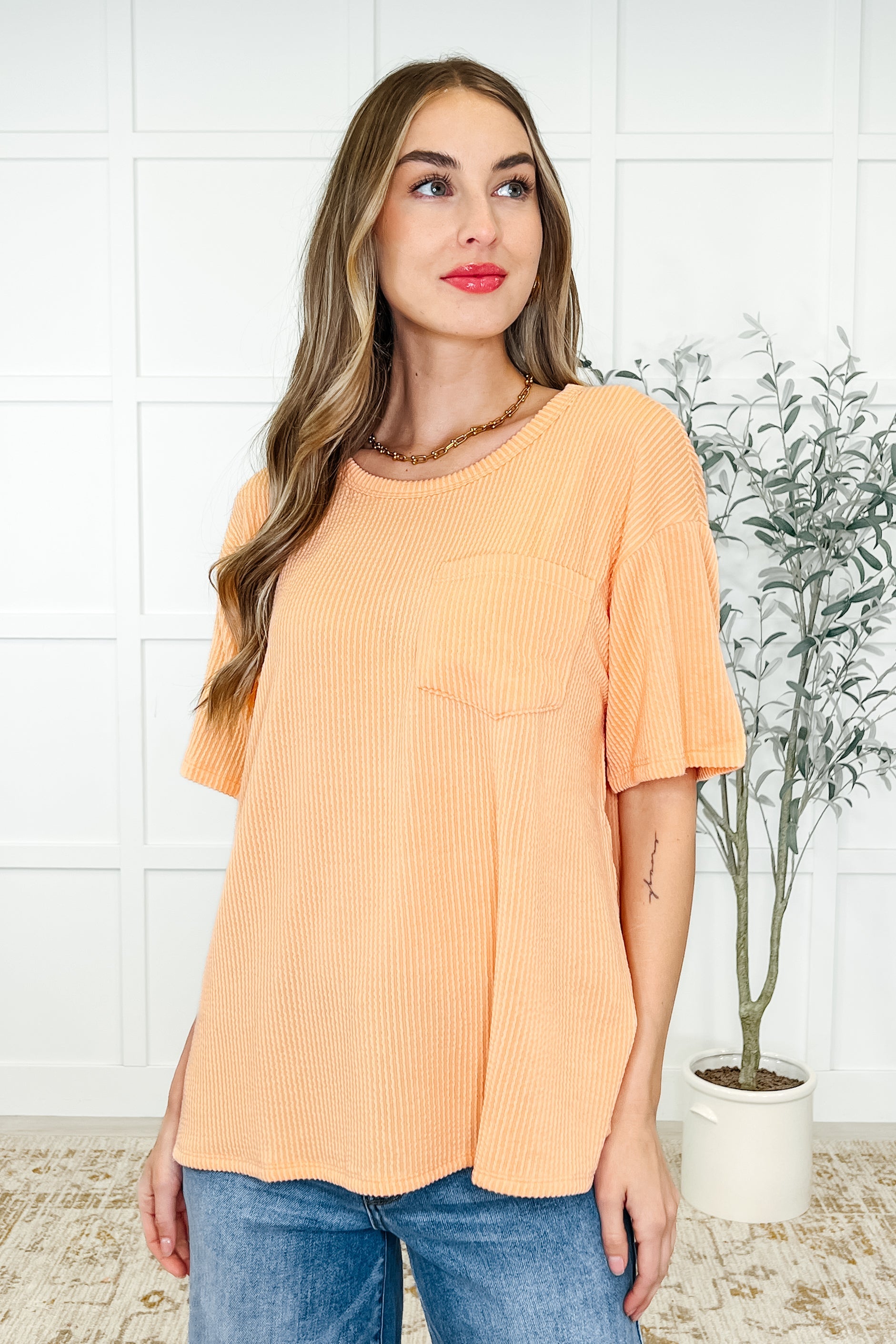 Andree by Unit The Go-To Tee in Apricot Bliss Womens