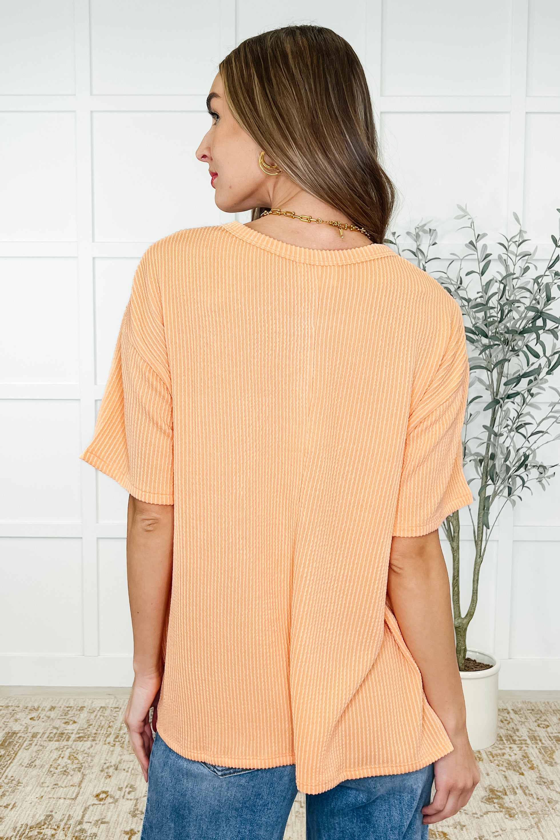 Andree by Unit The Go-To Tee in Apricot Bliss Womens