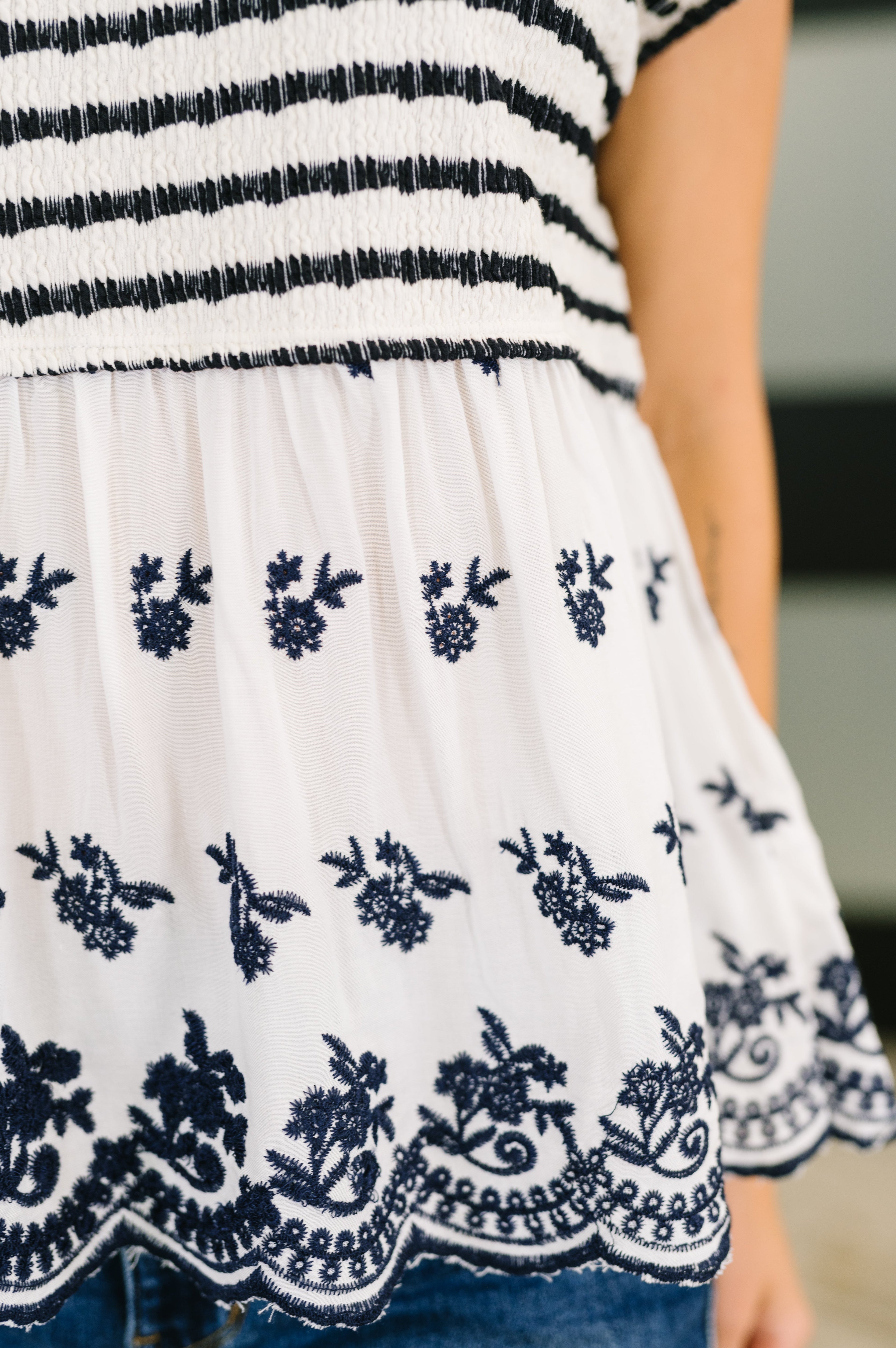 Kori America Too Sweet to Share Scalloped Hem Blouse in Ivory and Navy Womens