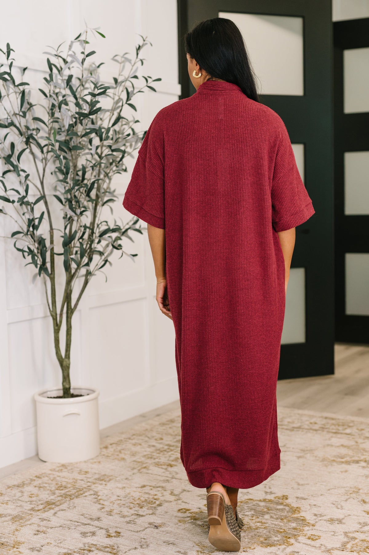 Dear Scarlett Travel Envy Ribbed Knit Dress in Wine Womens