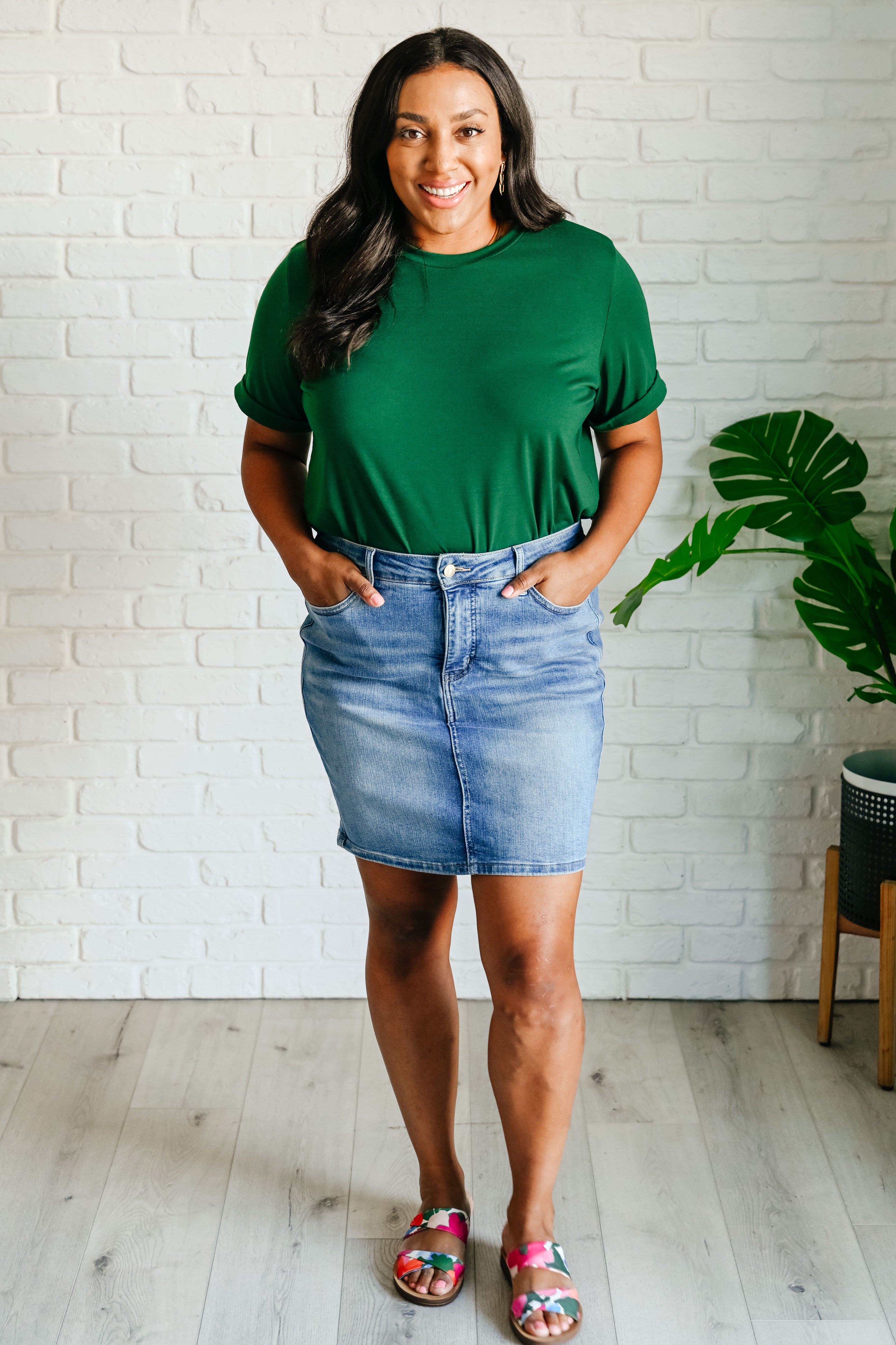 One Eleven North Uptown Crew T-Shirt in Green Womens