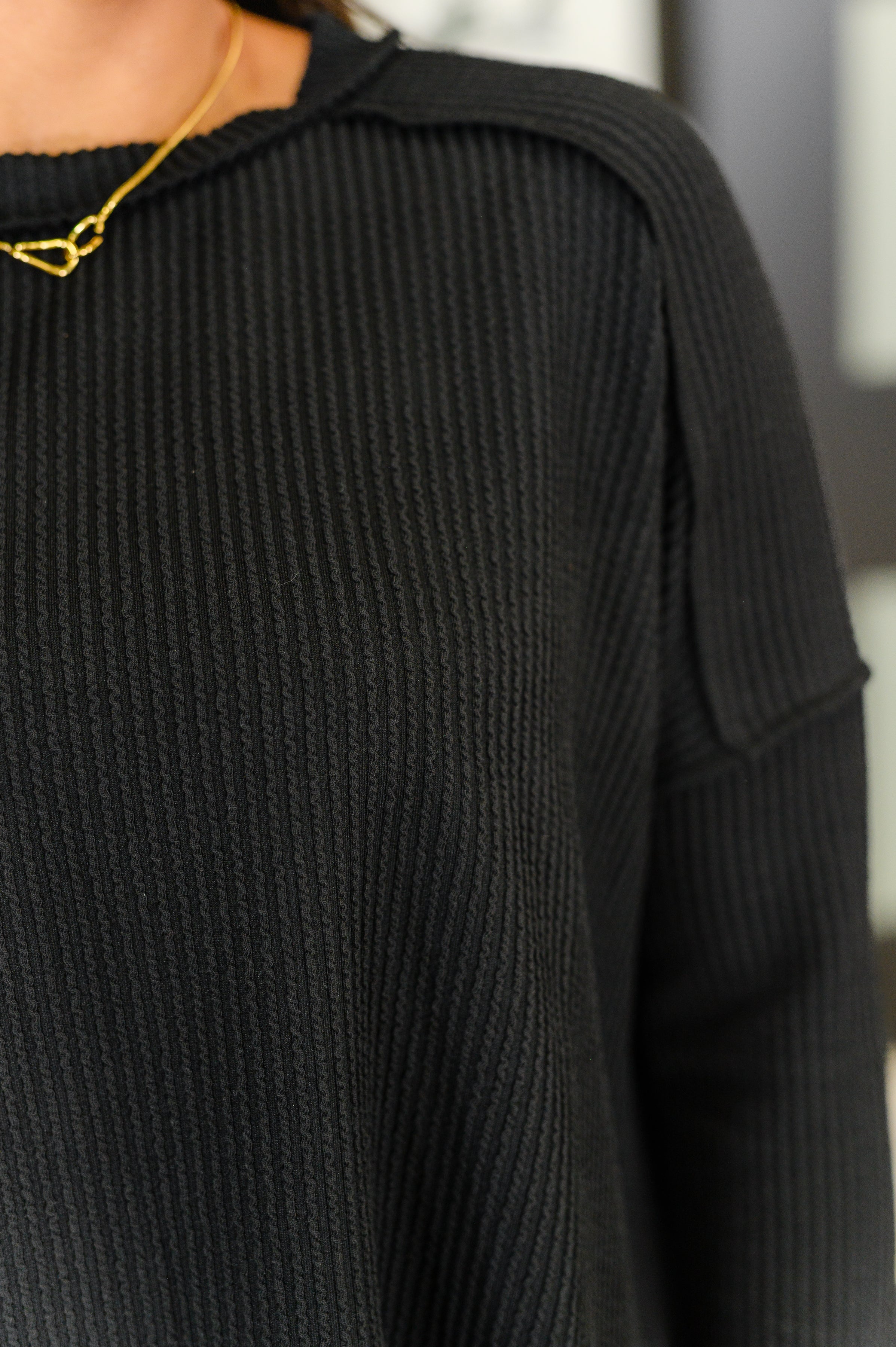 Zenana Wander & Rest Cable Ribbed Knit Drop Shoulder Top in Black Womens