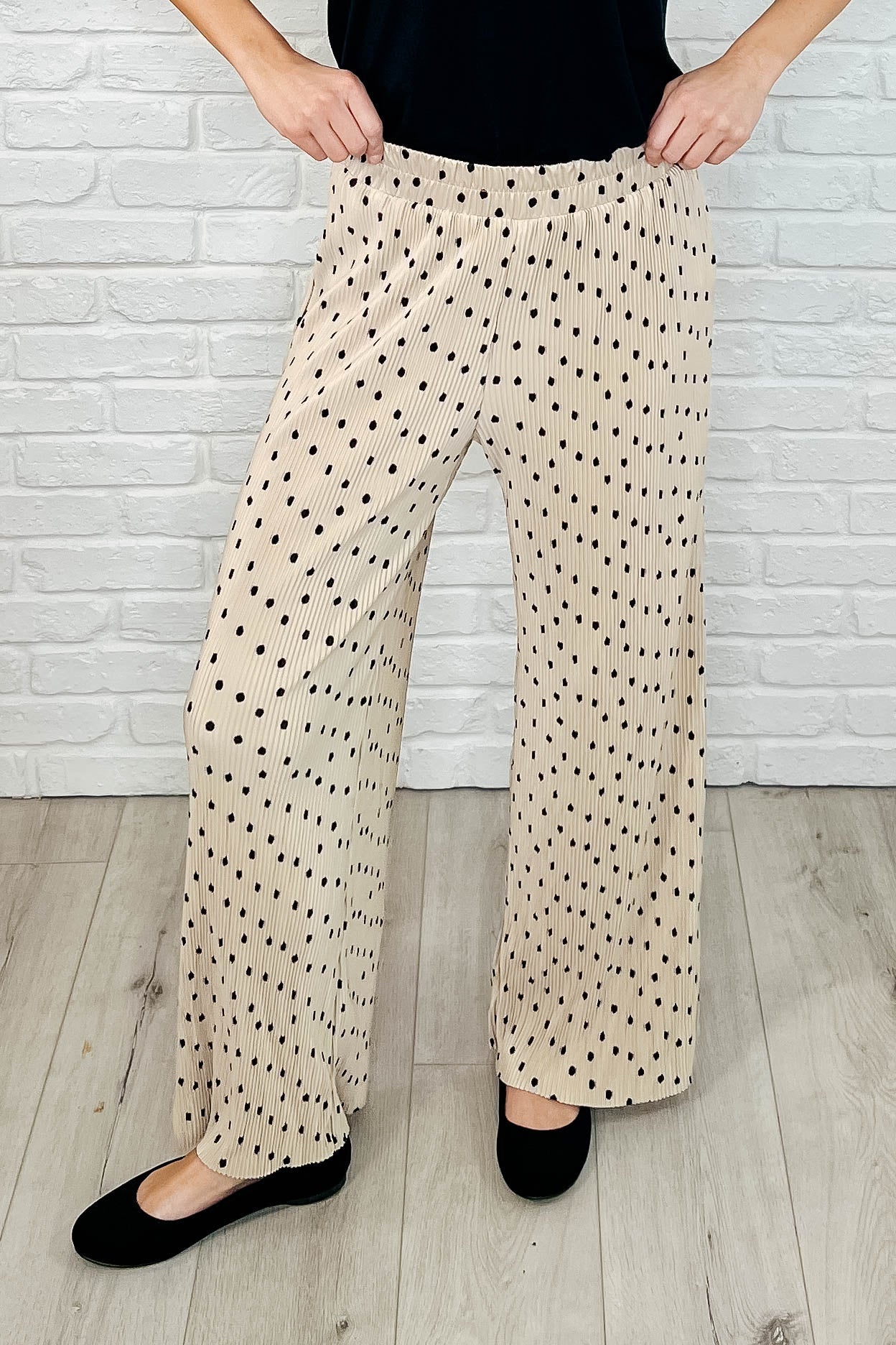 Cozy Co Working on Lounging Polka Dot Plisse Elastic Waist Bottoms in Khaki Womens