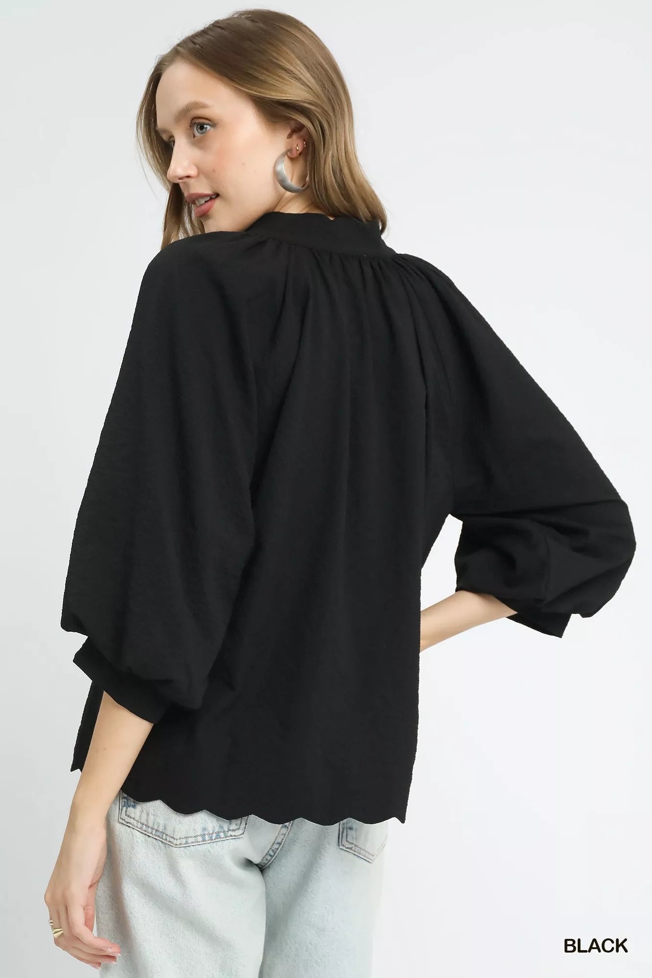 Umgee Black Textured Notched Scallop Hem Balloon Sleeve Blouse