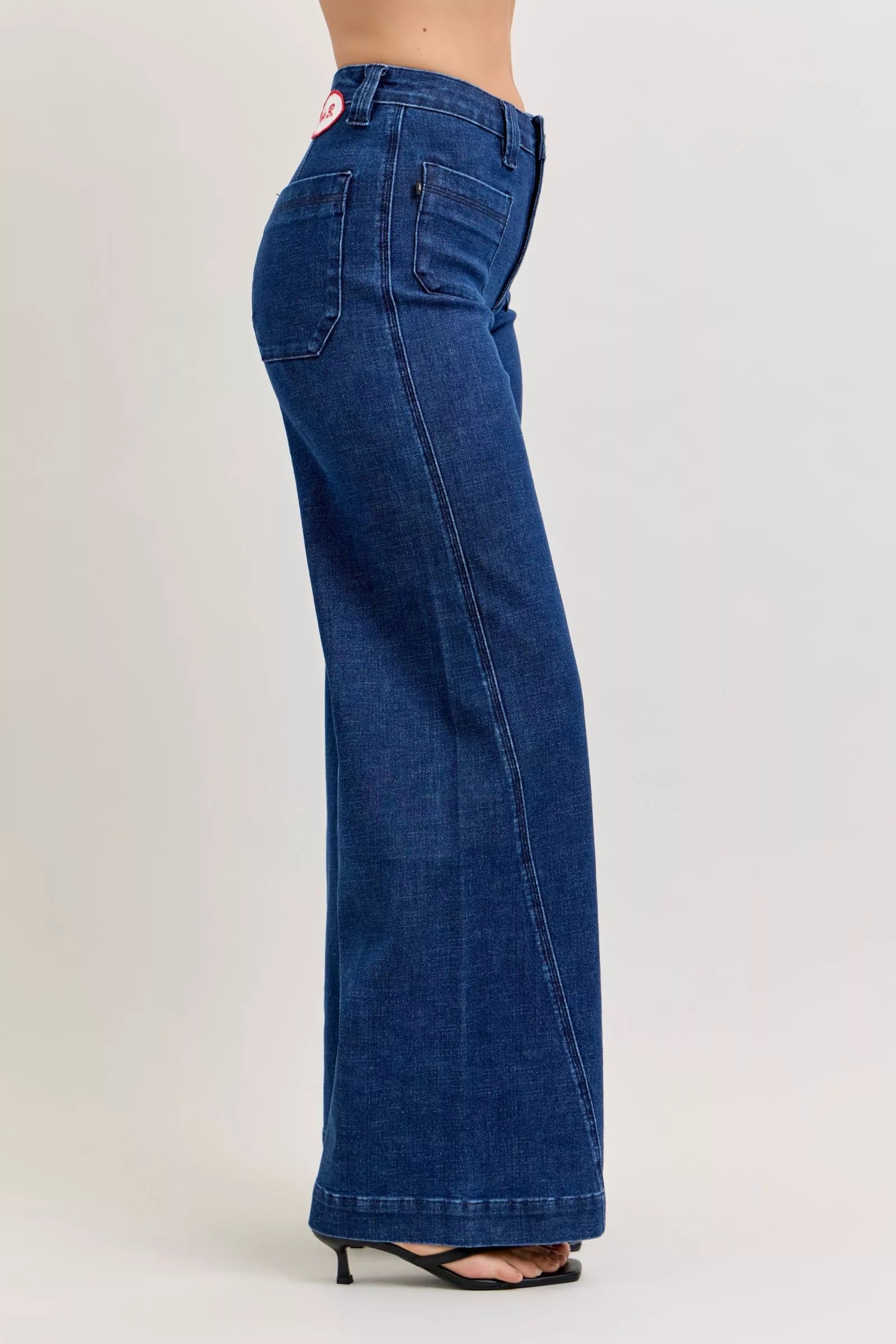 Judy Blue High-Waisted Retro Wide Jeans with Patch Pockets & Twisted Seams