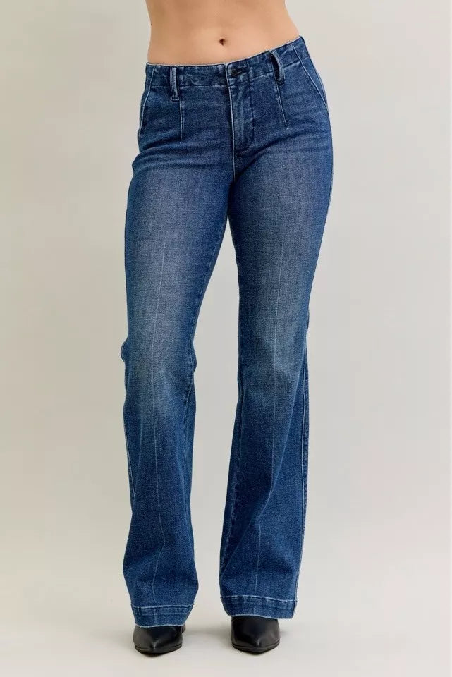 Judy Blue Dark Wash Mid Rise Bootcut Jeans with Welt Pockets DK