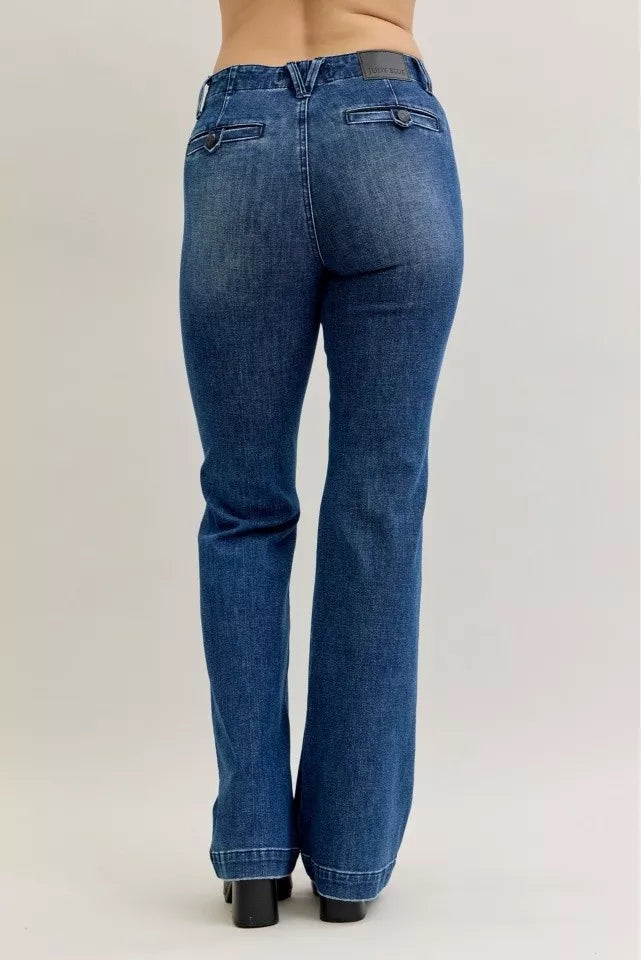 Judy Blue Dark Wash Mid Rise Bootcut Jeans with Welt Pockets