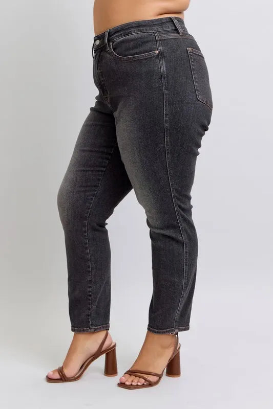 Judy Blue Black Mid Rise Tummy Control Slim Jeans