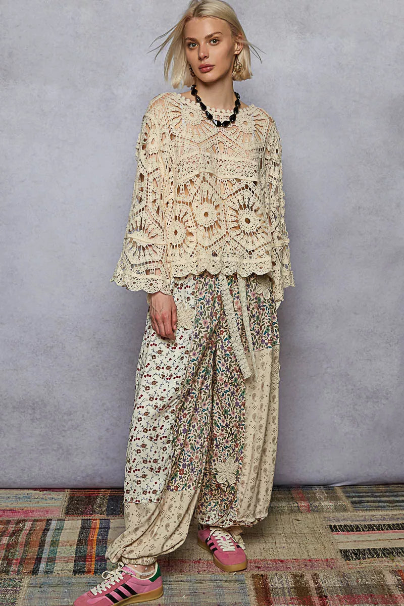 POL Cream Round Neck Weave Knit Pattern Cropped Cover Up