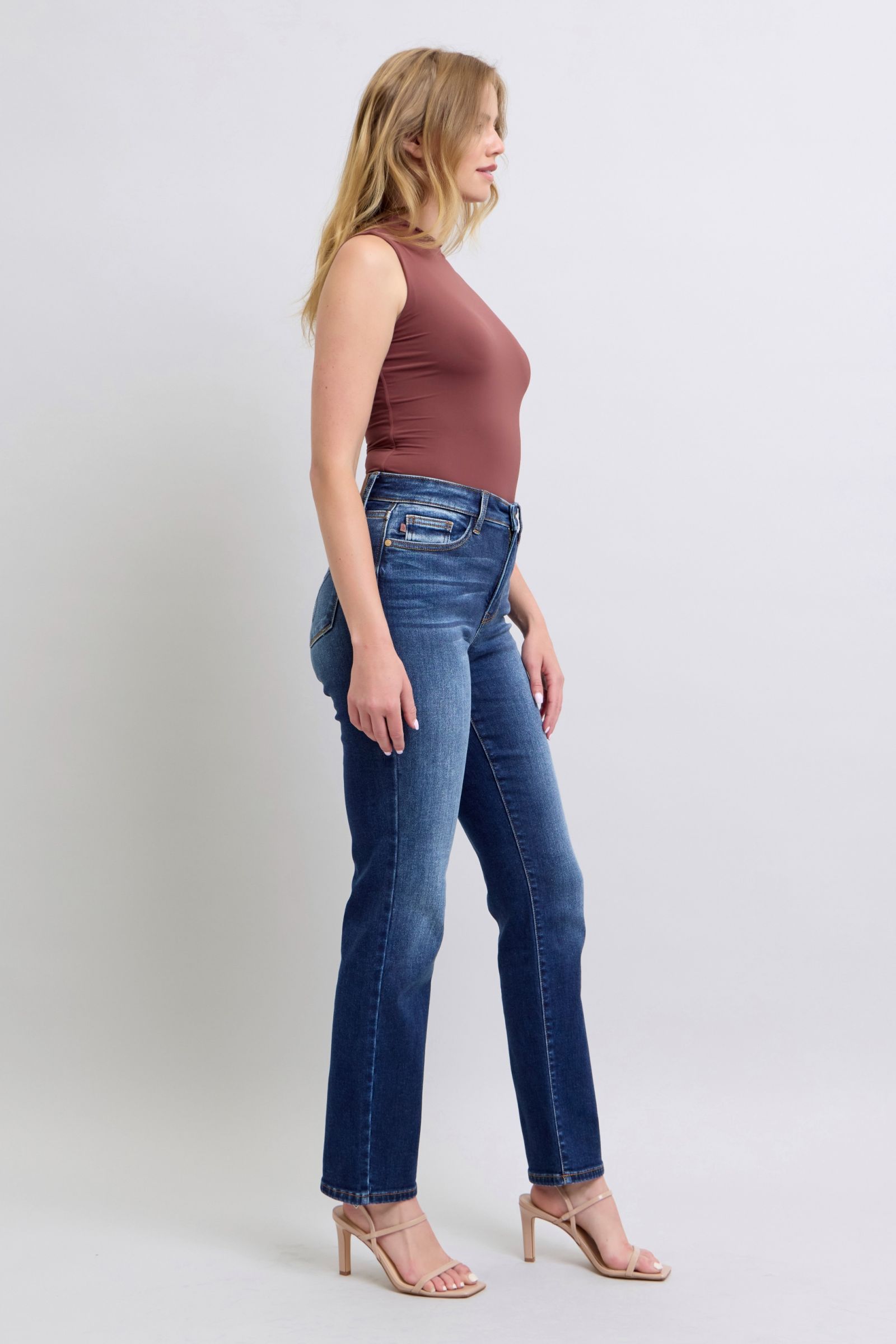 Judy Blue Vintage Dark Washed Straight Leg Thermal Jeans with Pockets Jeans