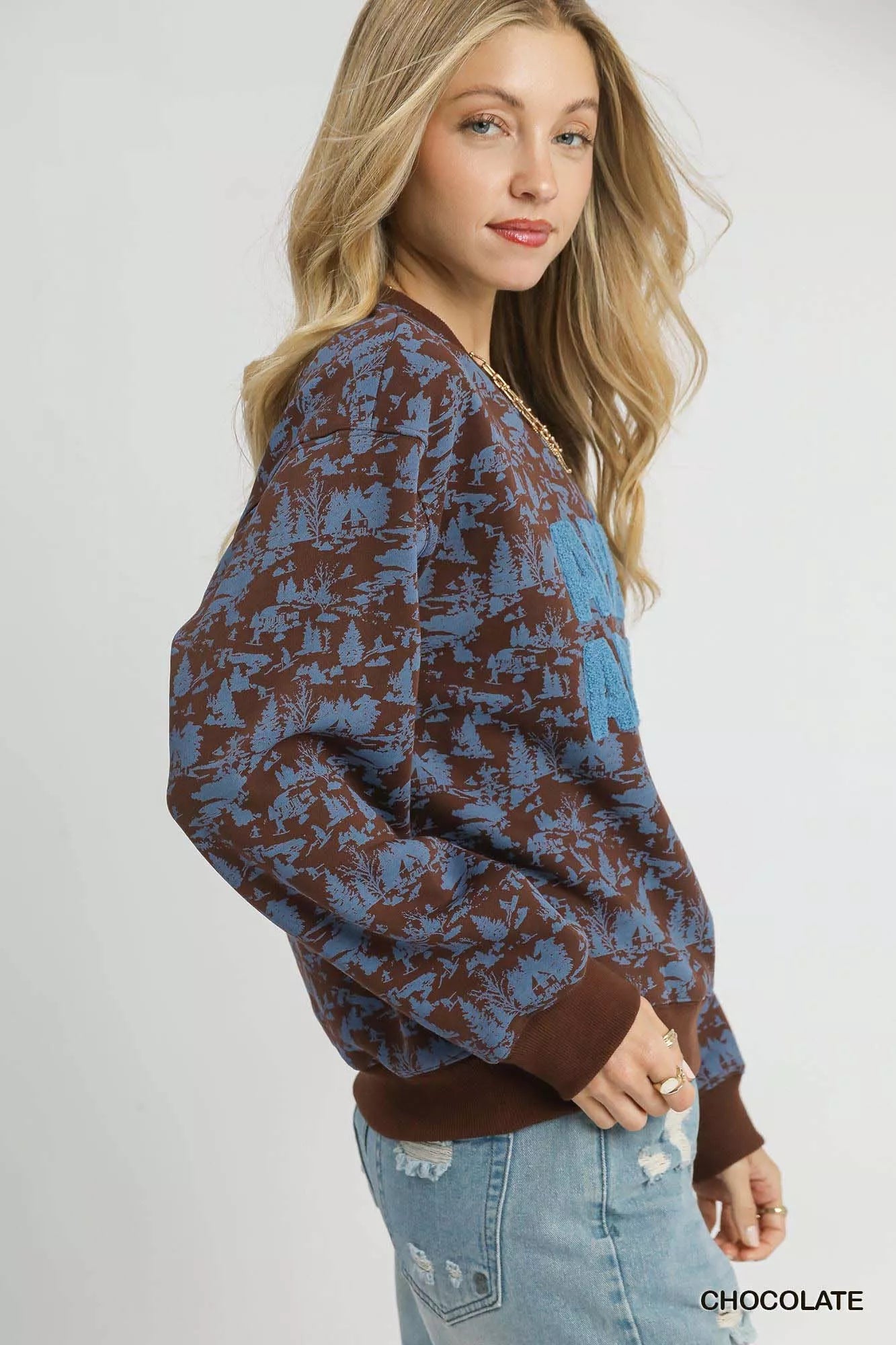 Umgee Chocolate Scenic Print "Après All Day" Cropped Sweatshirt