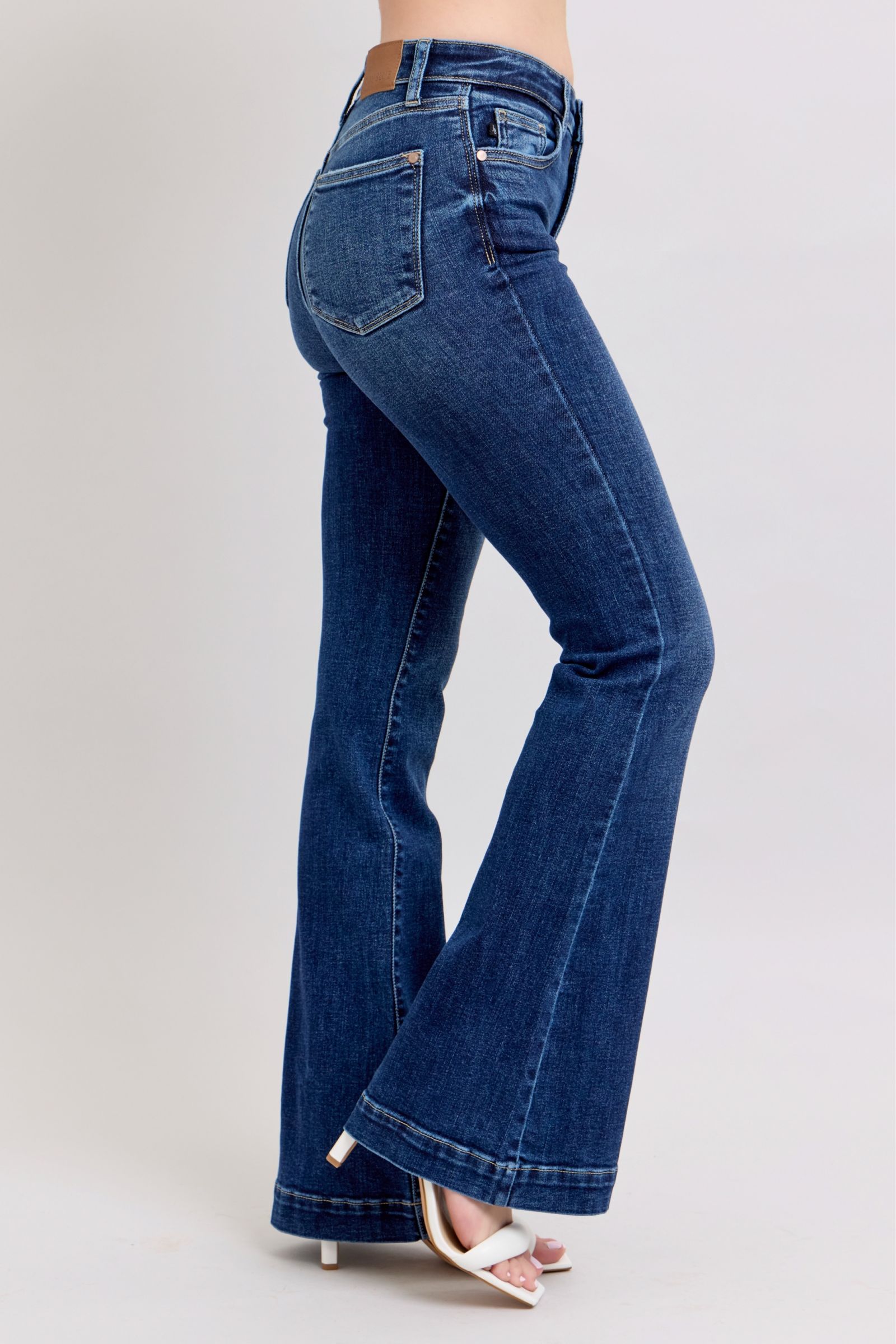Judy Blue Dark Washed High Rise Flare Jeans with Pockets