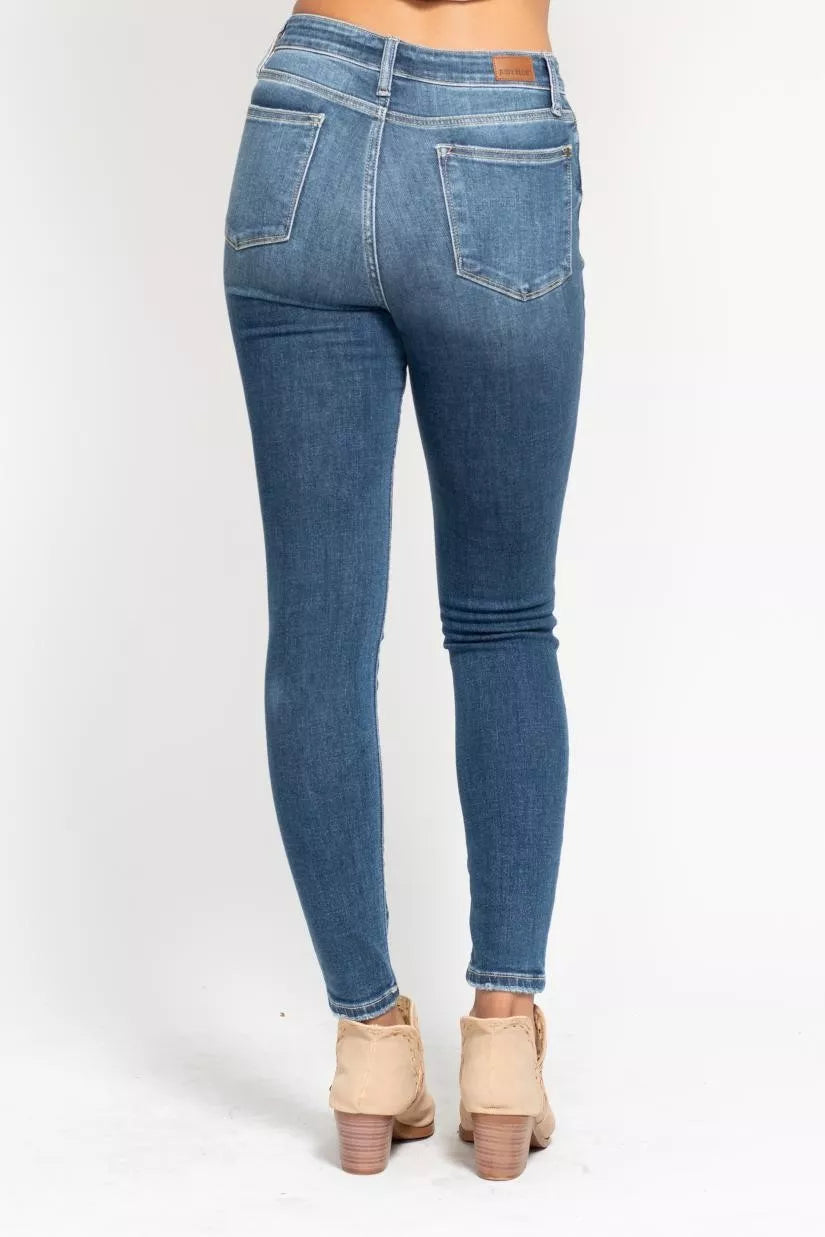 Judy Blue Medium Washed High Rise Button Fly Skinny Jeans